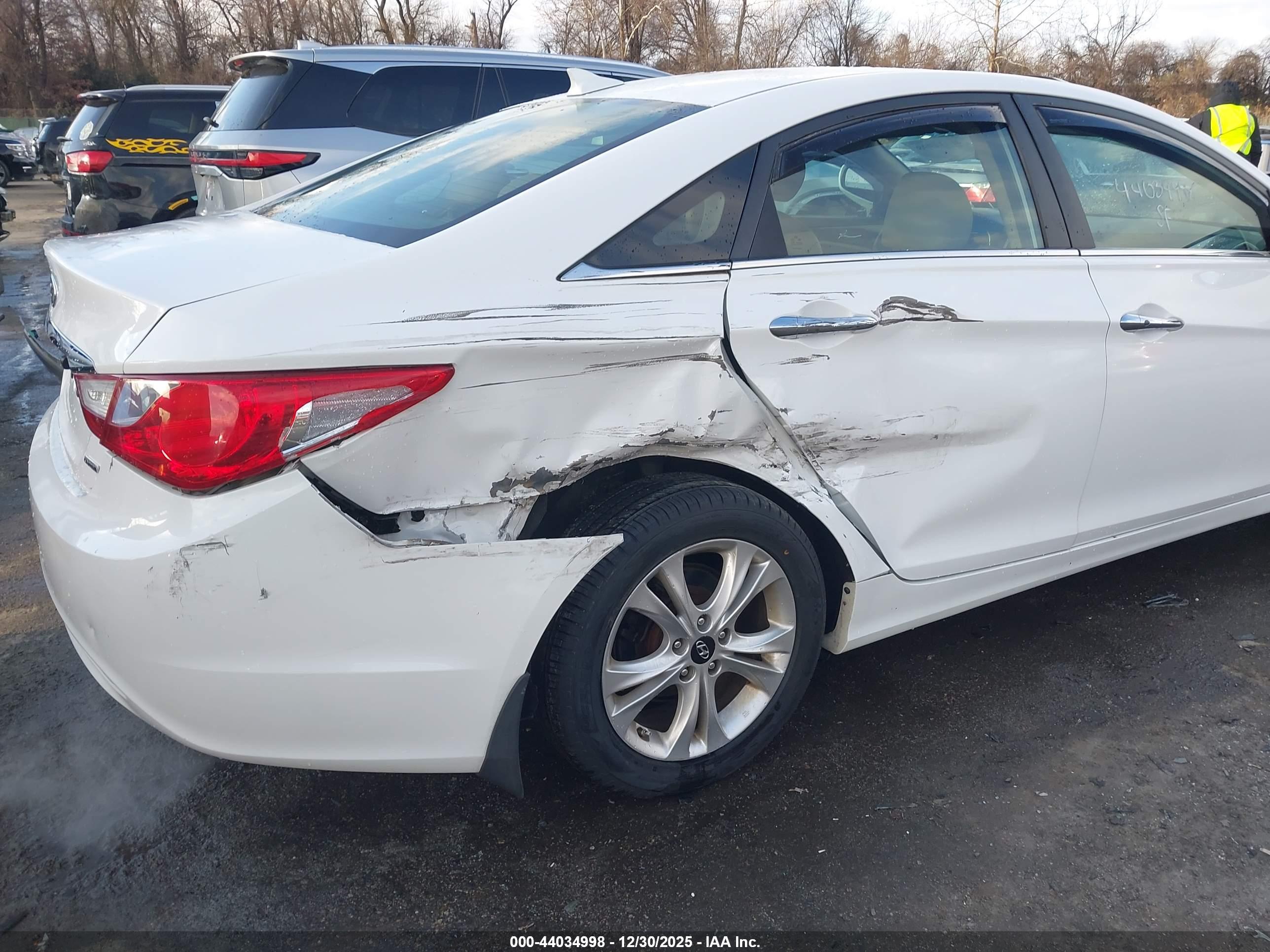 HYUNDAI SONATA image 6