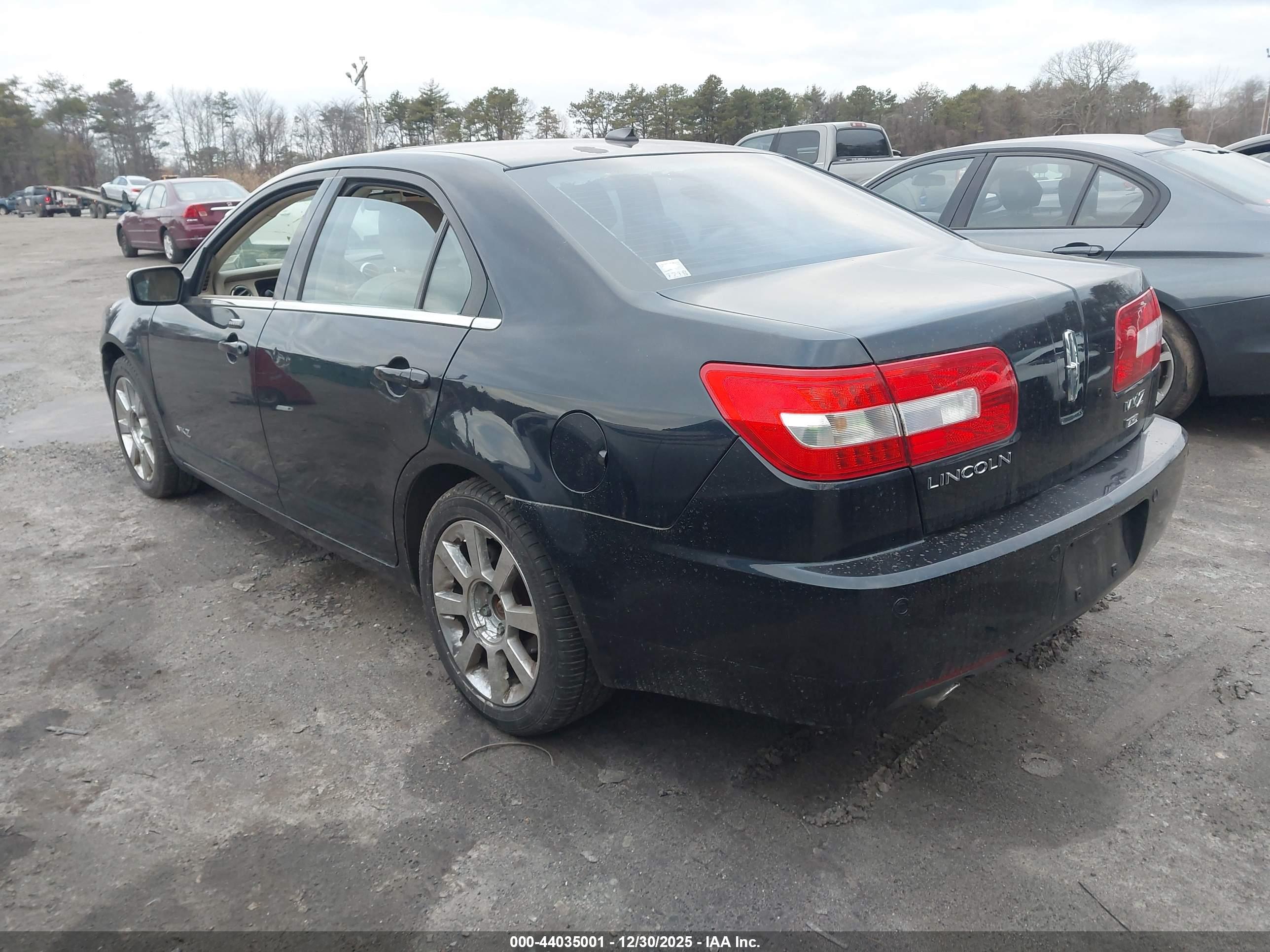 LINCOLN MKZ image 3
