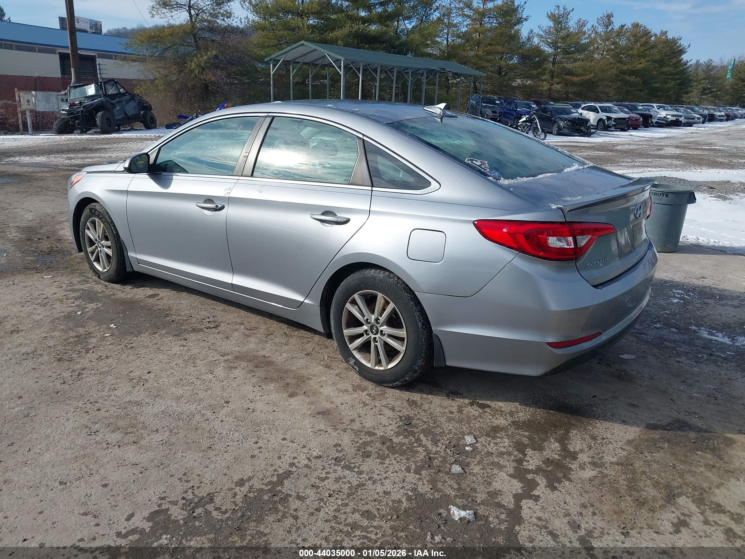 HYUNDAI SONATA image 3