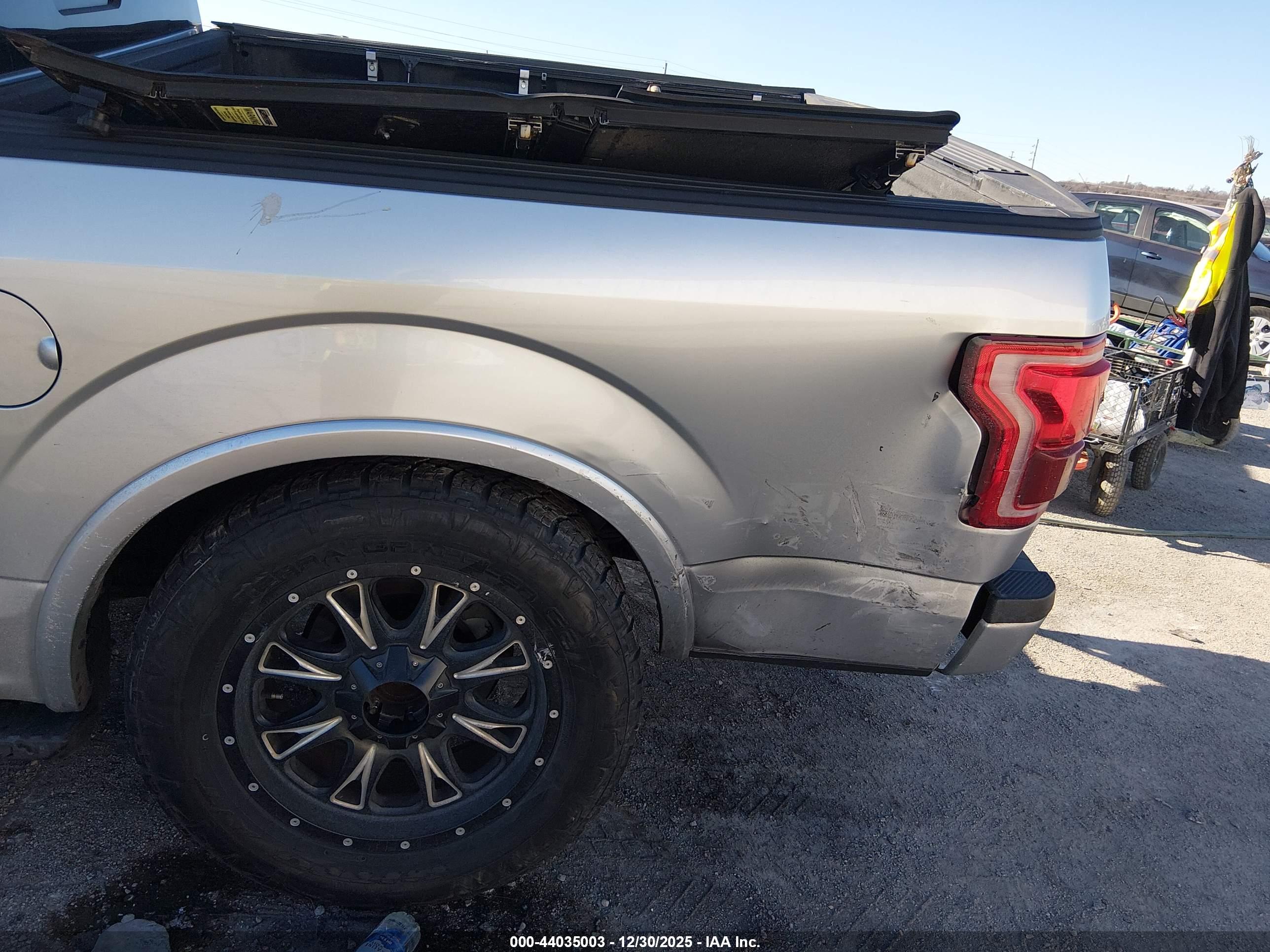 FORD F-150 image 6
