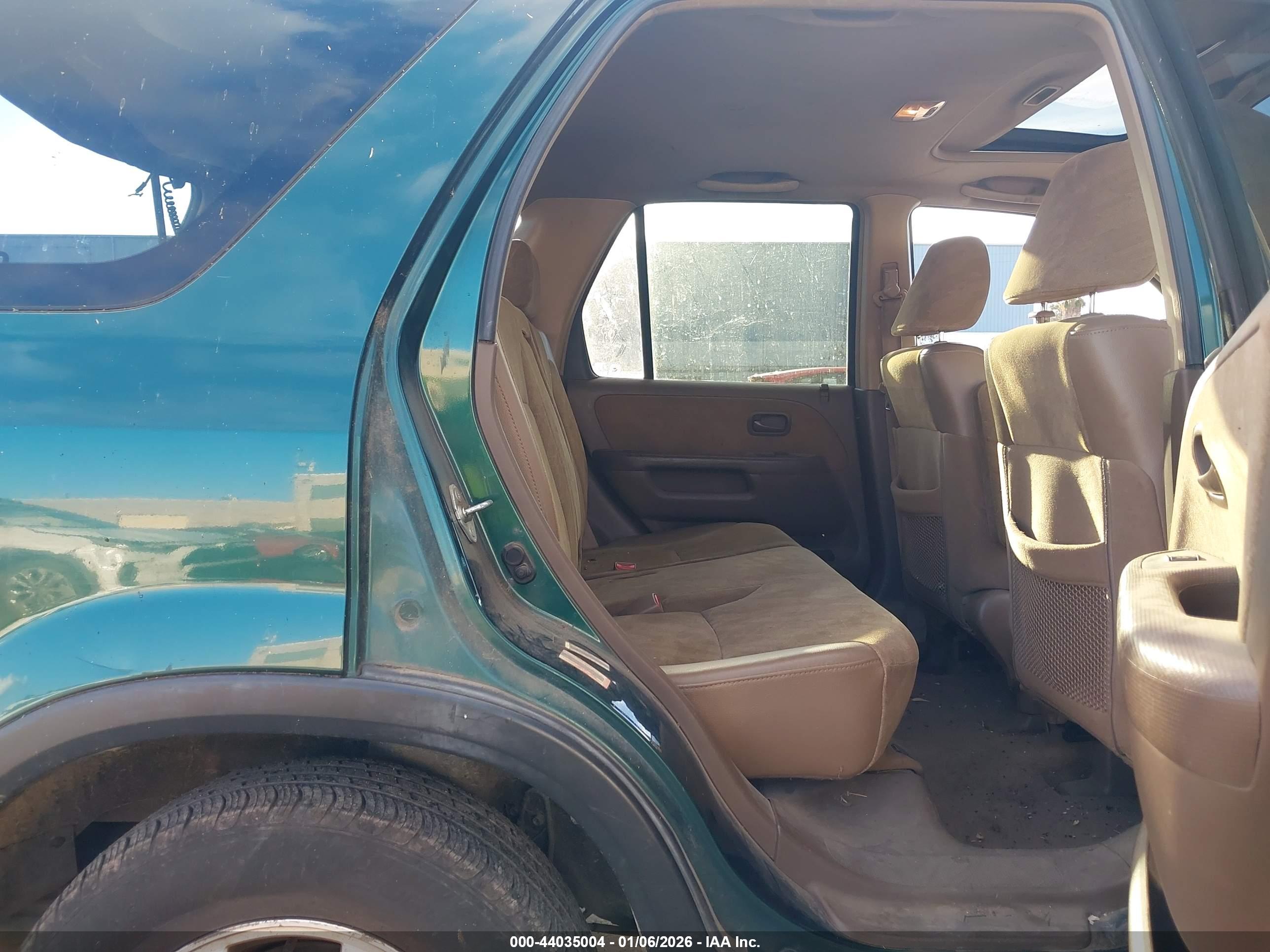 HONDA CR-V image 8