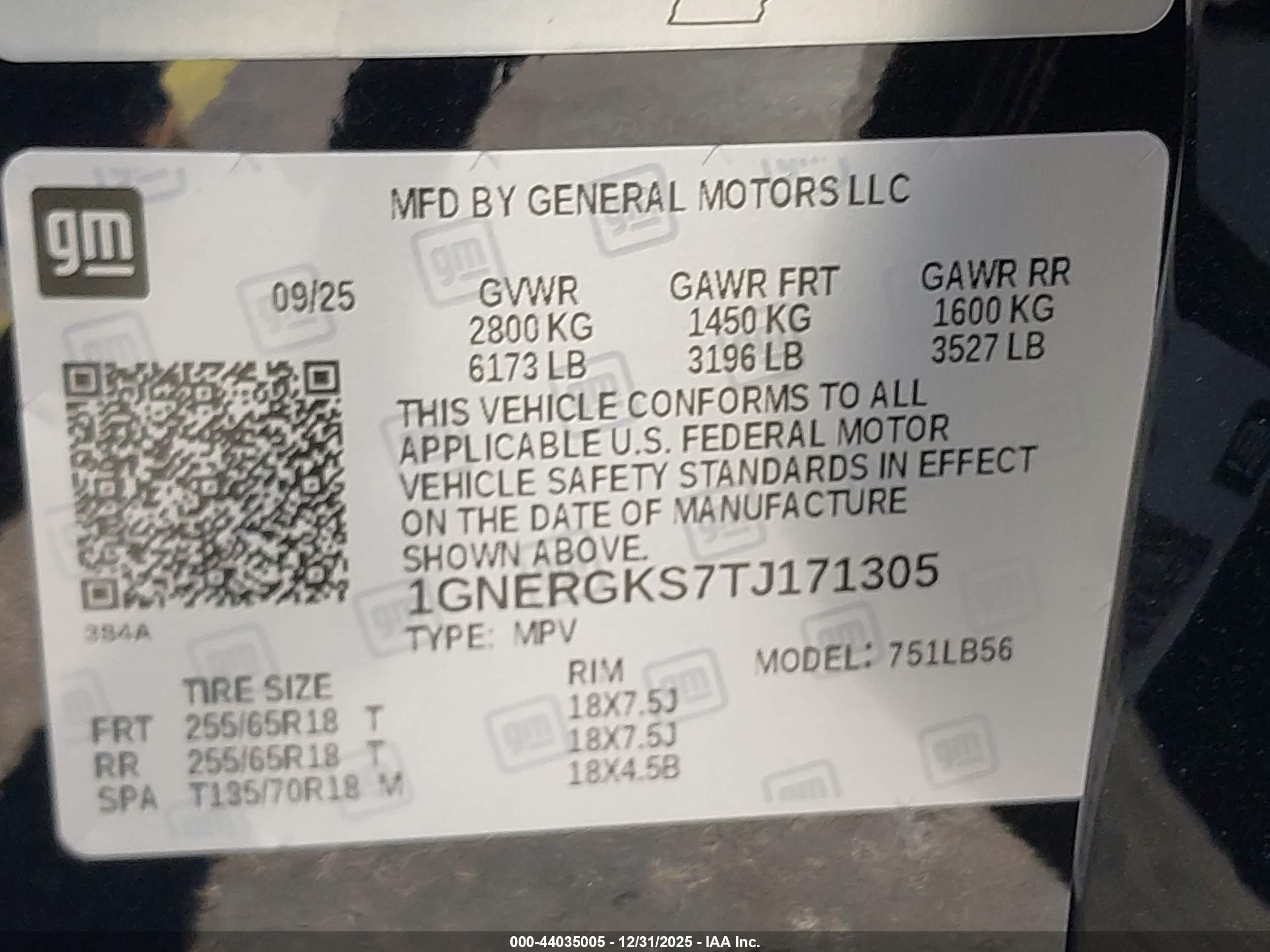 CHEVROLET TRAVERSE image 9