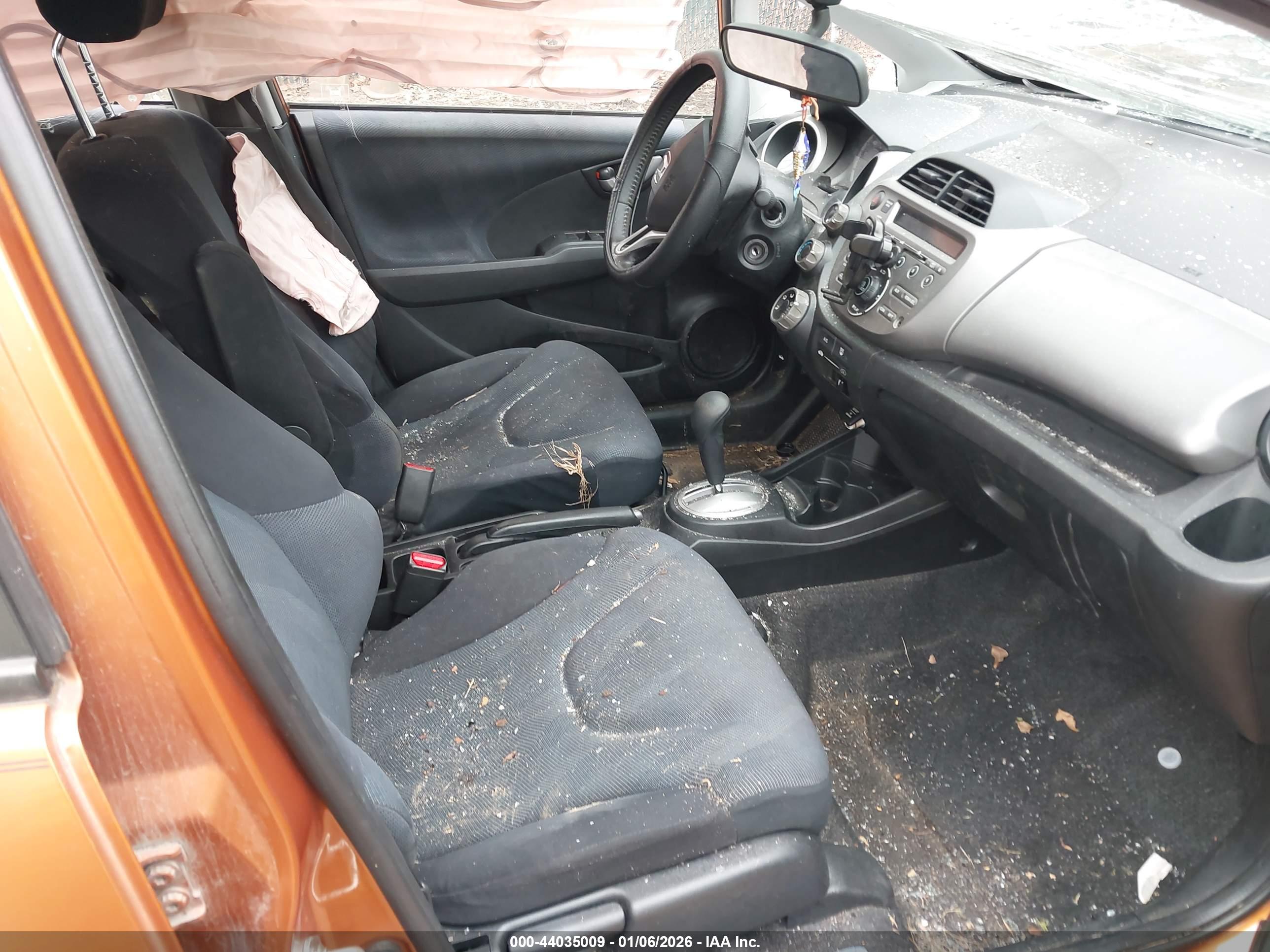 HONDA FIT image 5