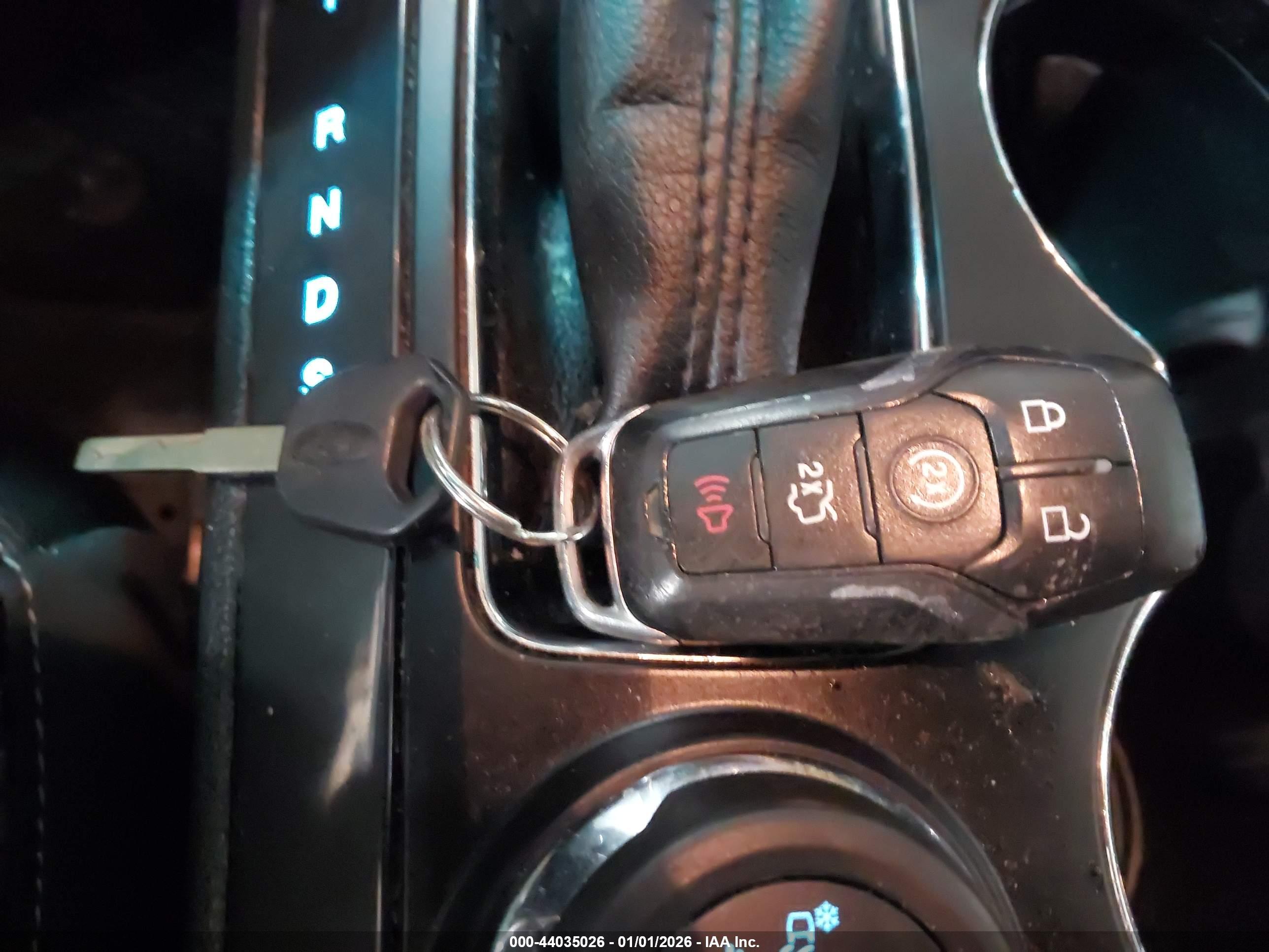 FORD EXPLORER image 11