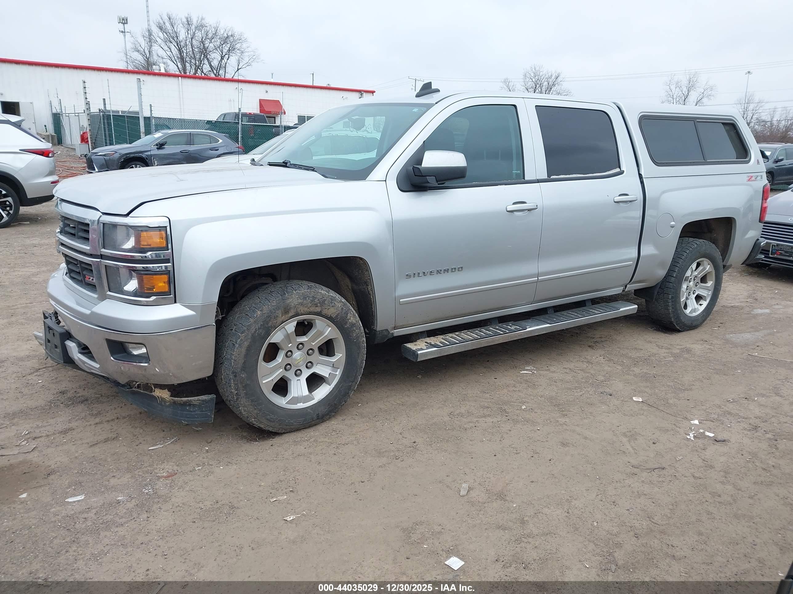 CHEVROLET SILVERADO image 2