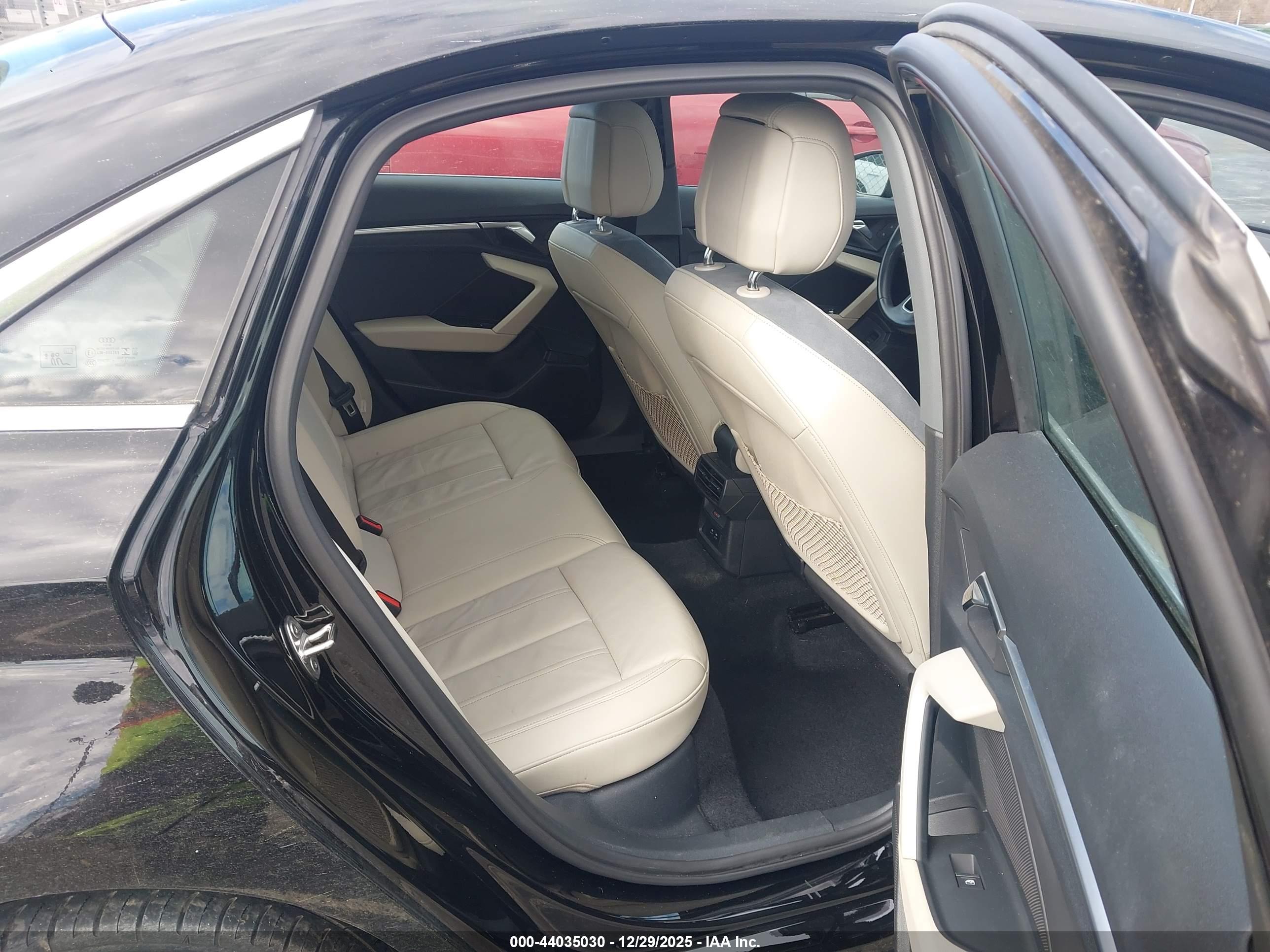 AUDI A3 image 8