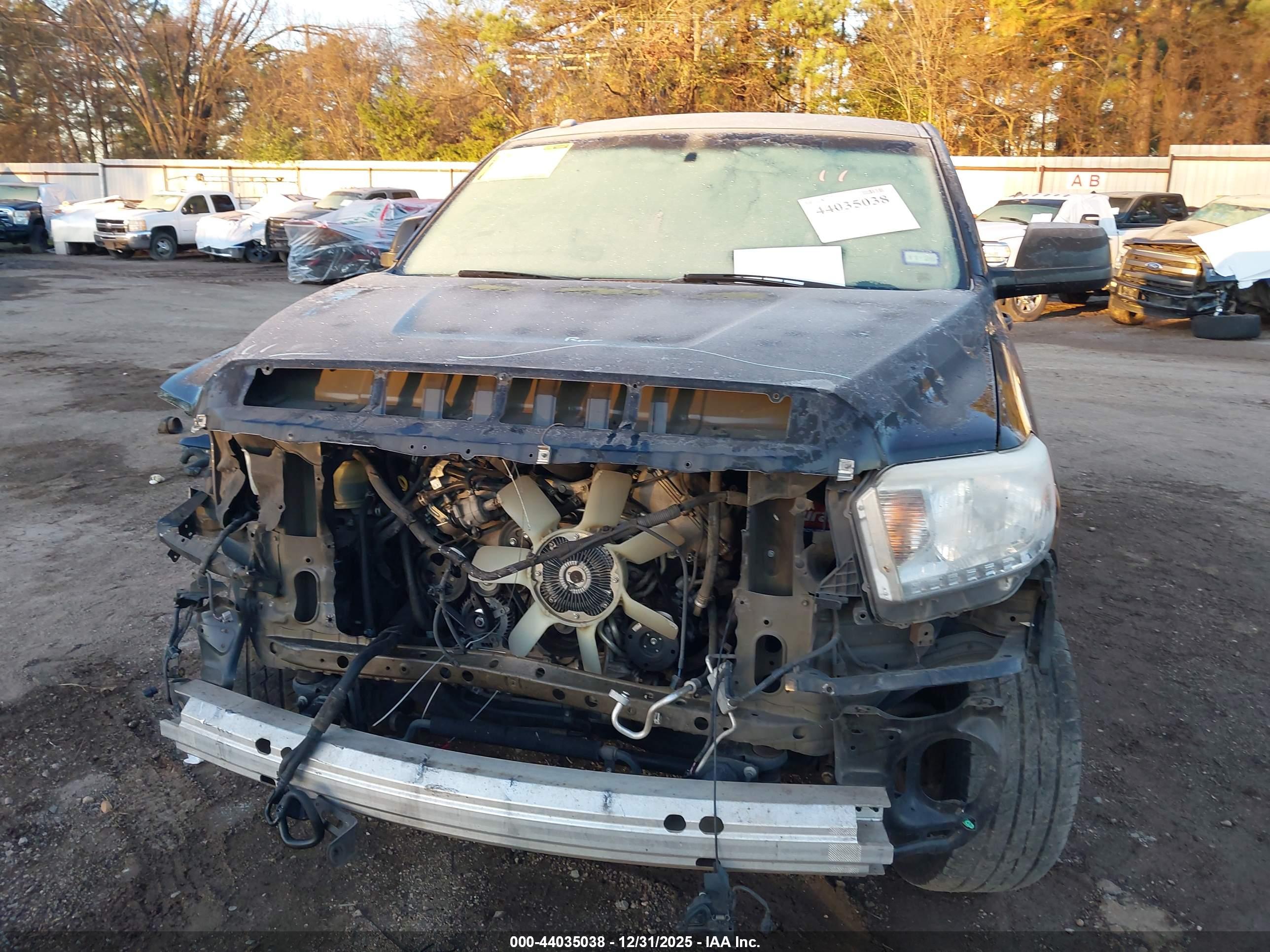 TOYOTA TUNDRA image 6