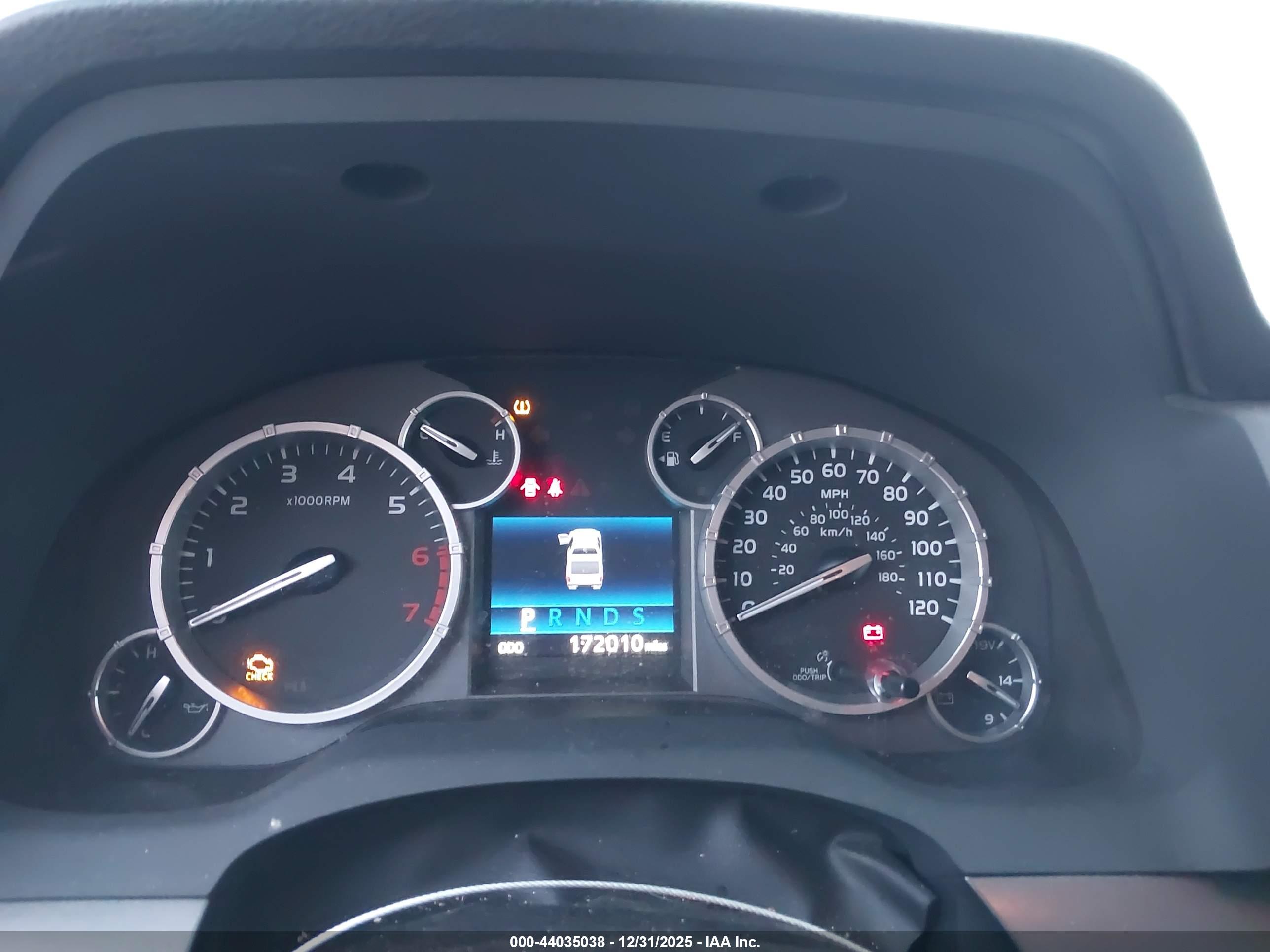 TOYOTA TUNDRA image 7