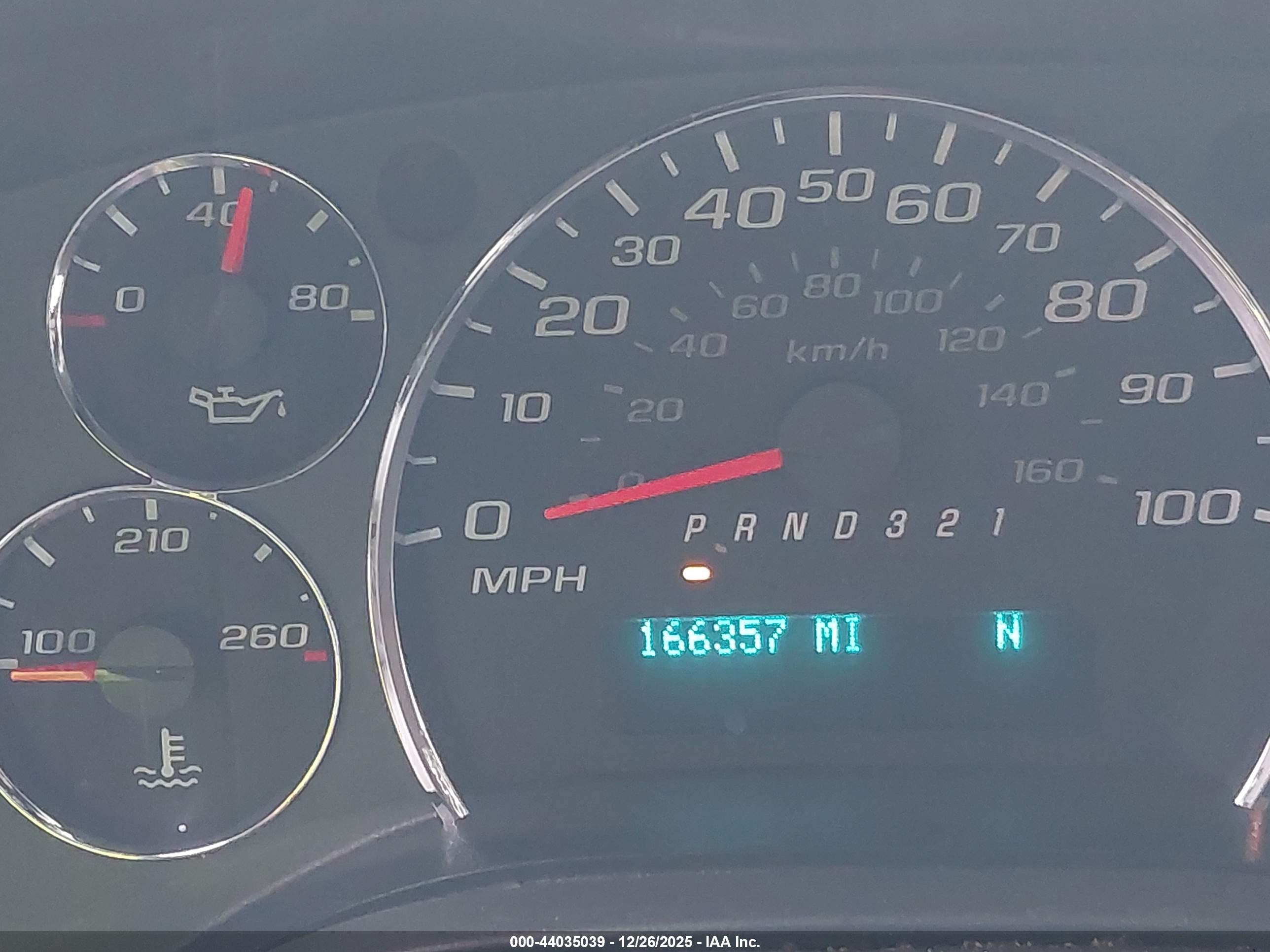 CHEVROLET EXPRESS image 7