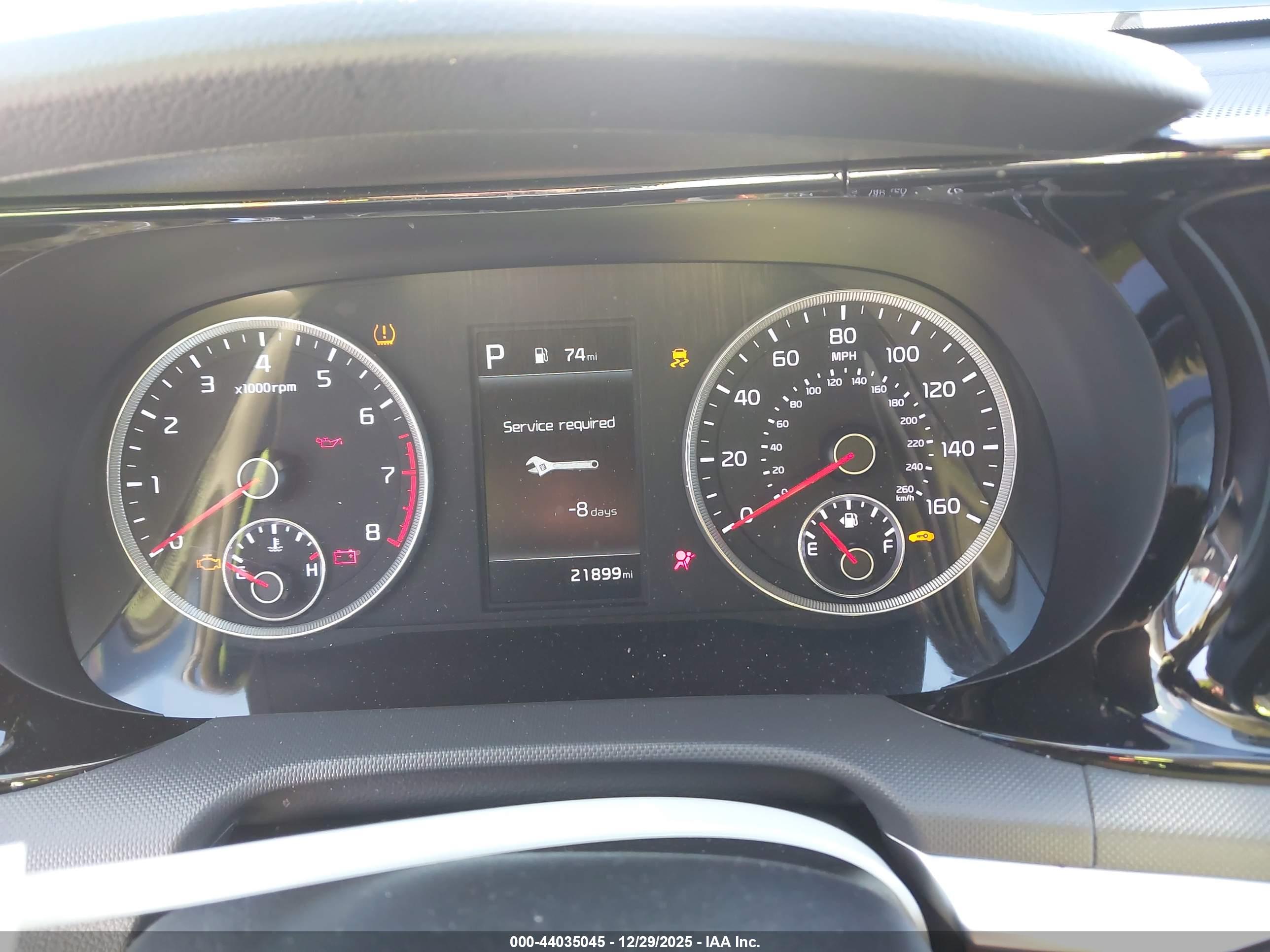 KIA K5 image 7