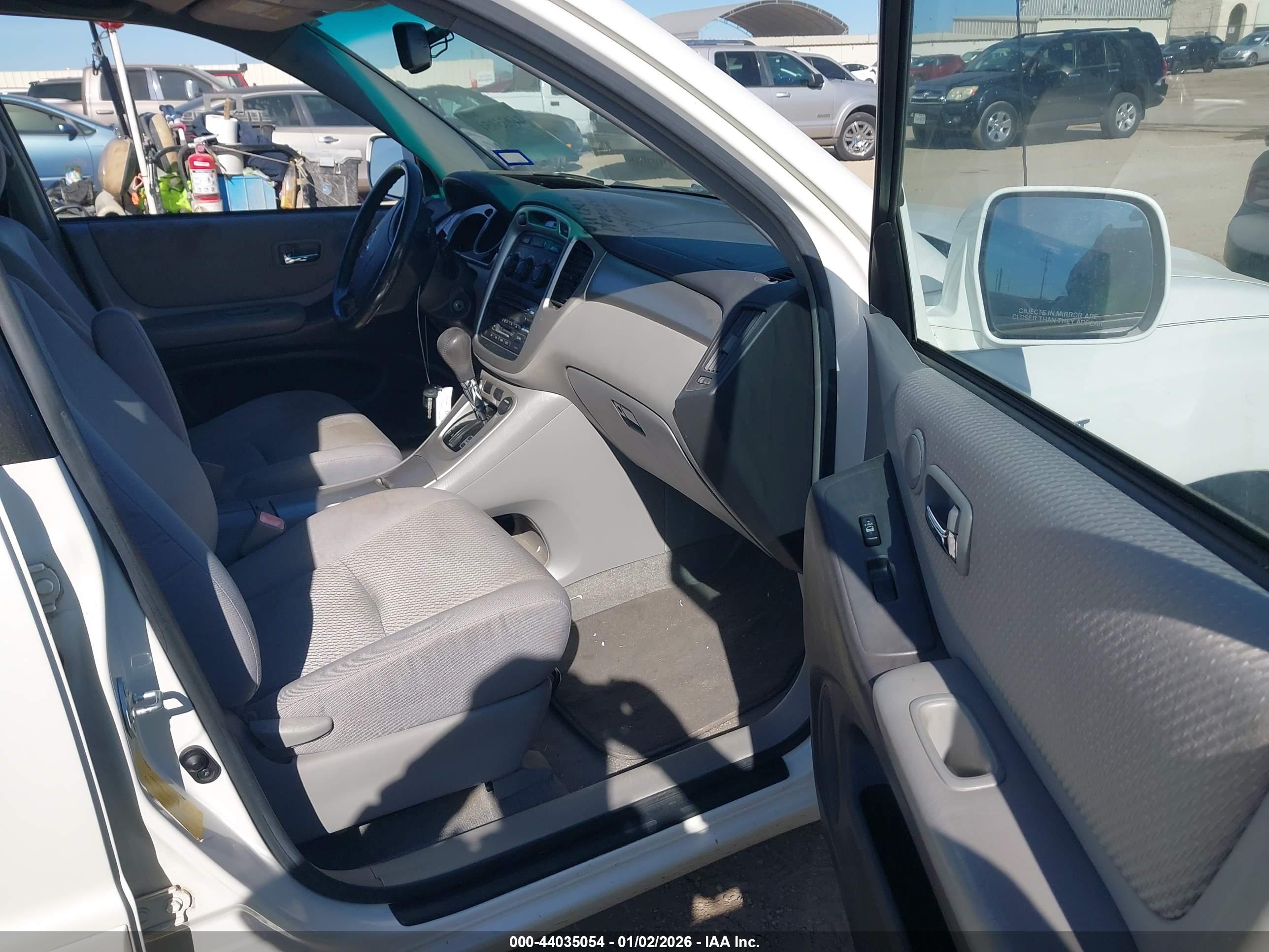 TOYOTA HIGHLANDER image 5
