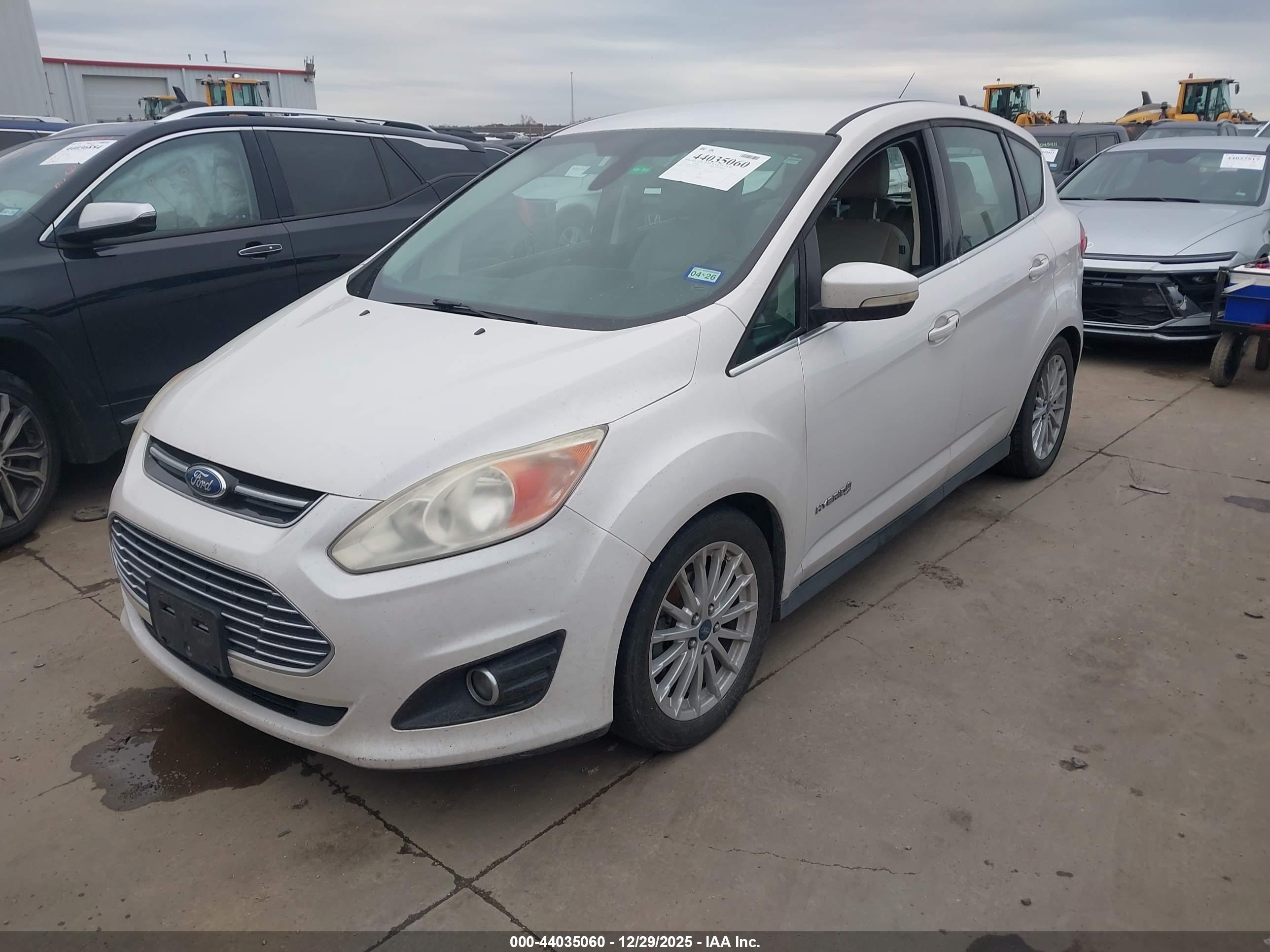FORD C-MAX image 2
