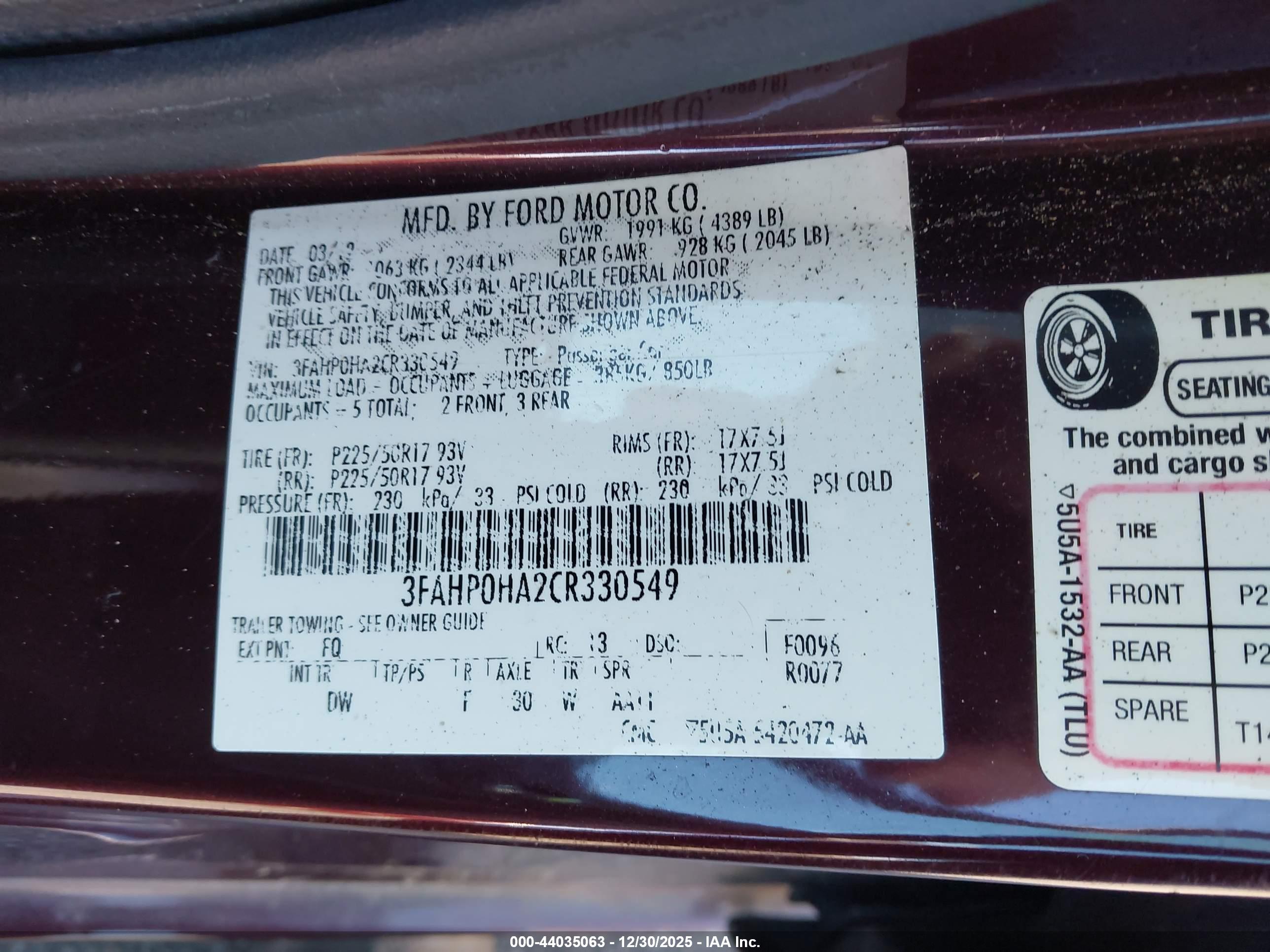 FORD FUSION image 9