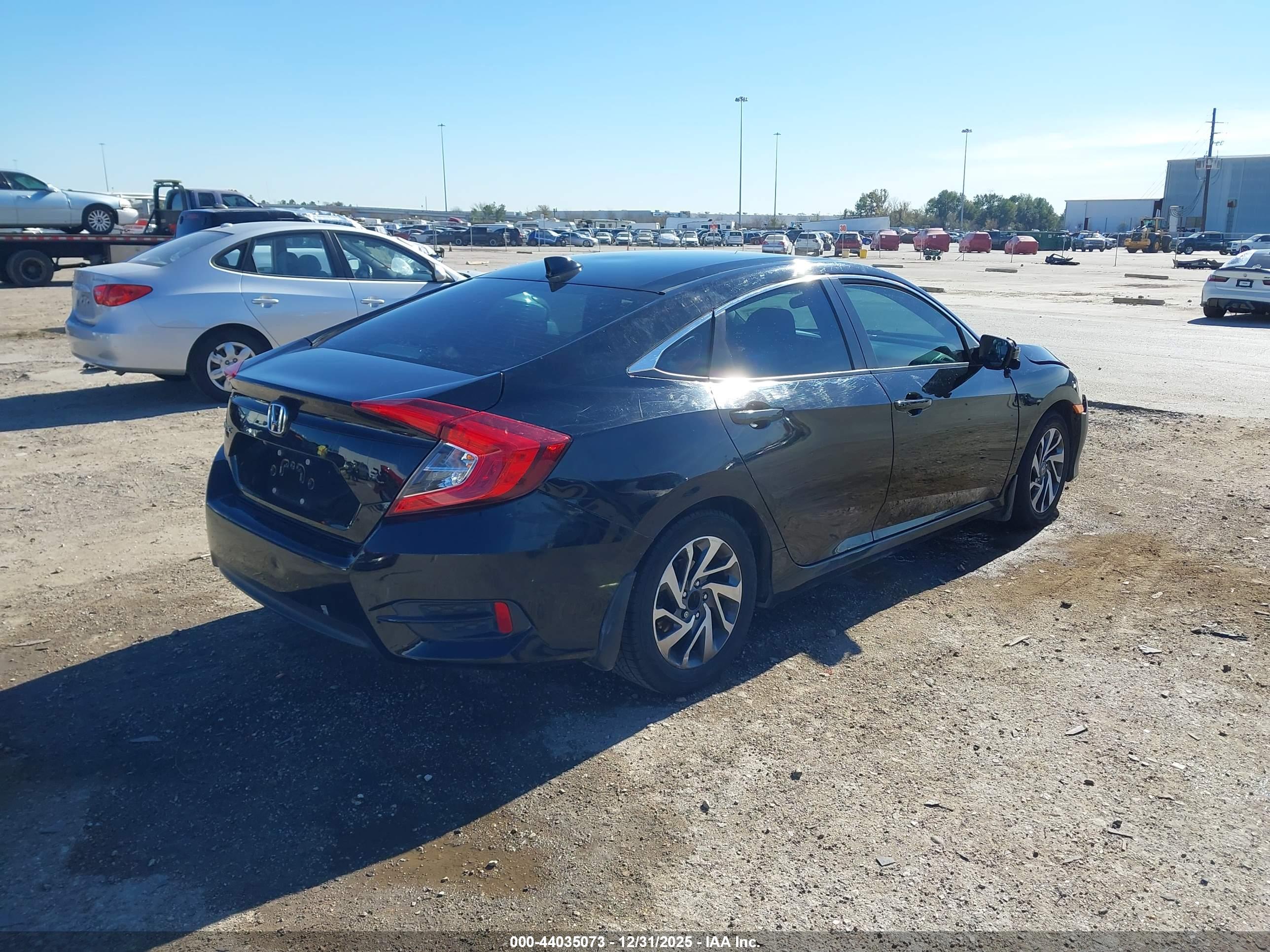 HONDA CIVIC image 4