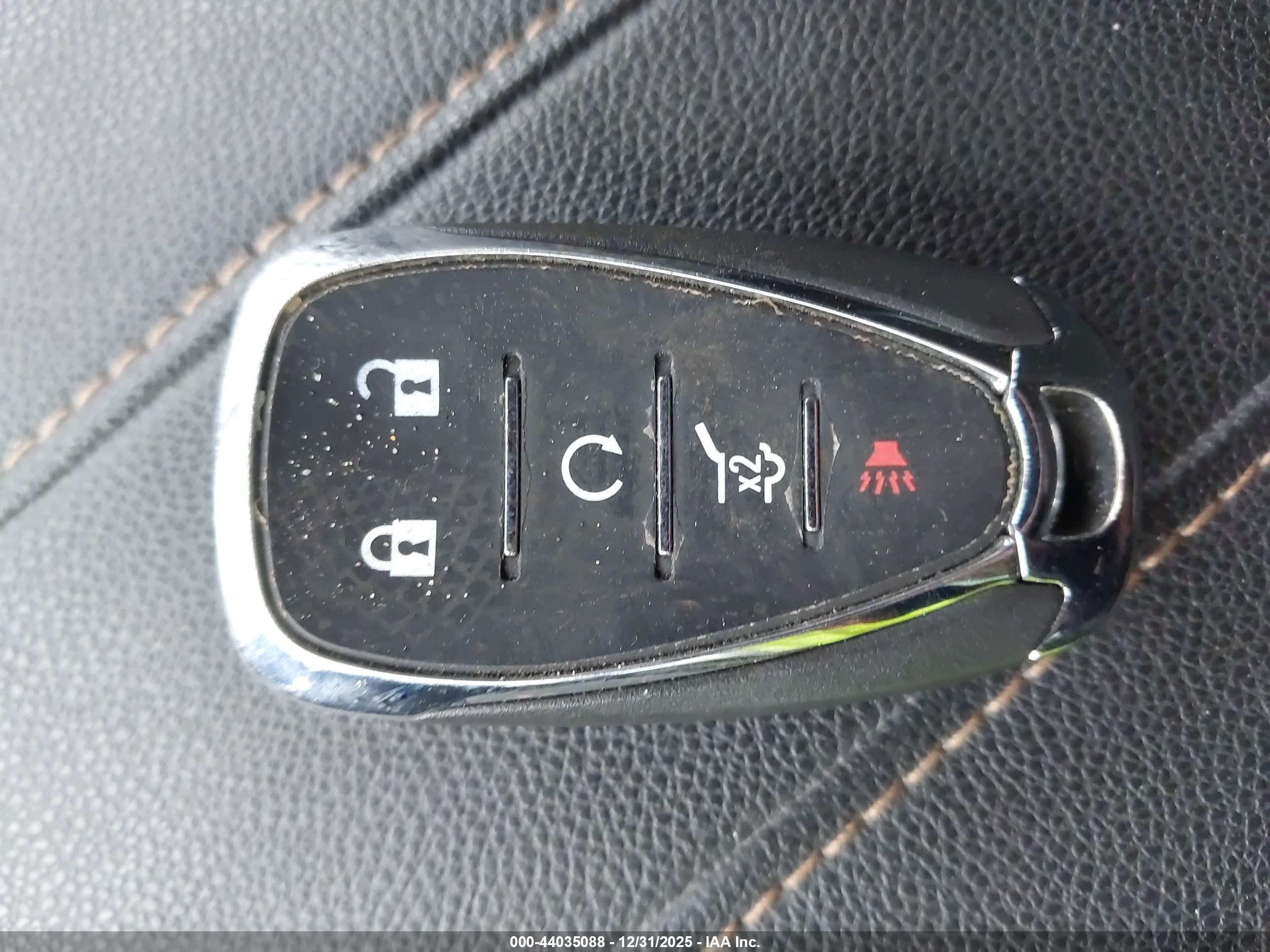 CHEVROLET TRAVERSE image 11