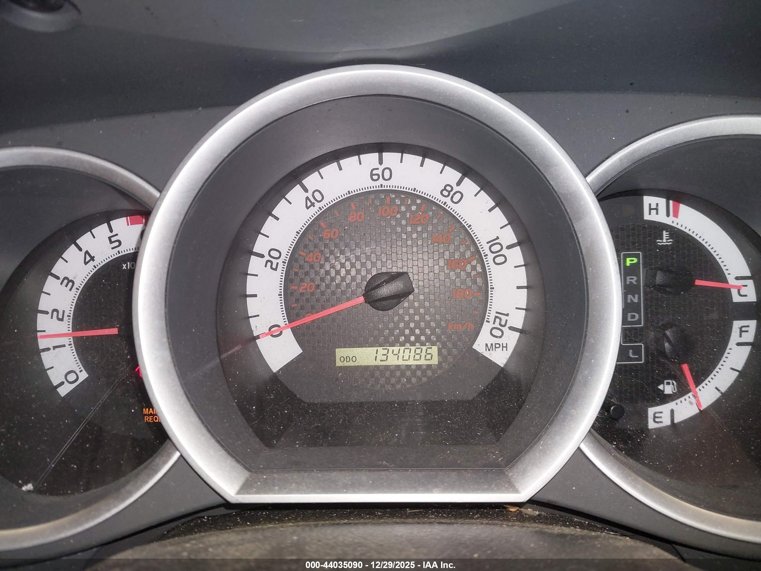TOYOTA TACOMA image 7