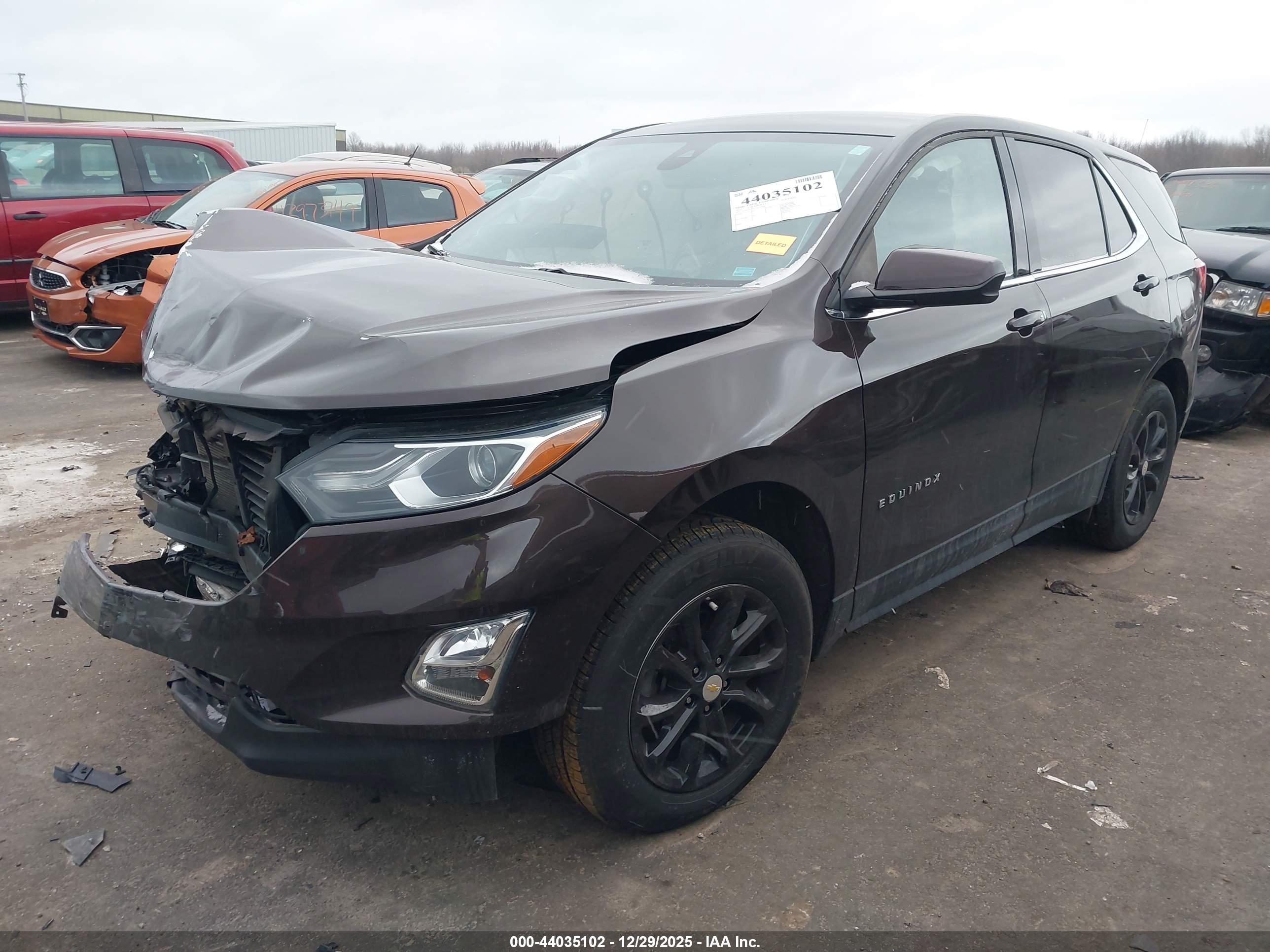 CHEVROLET EQUINOX image 2