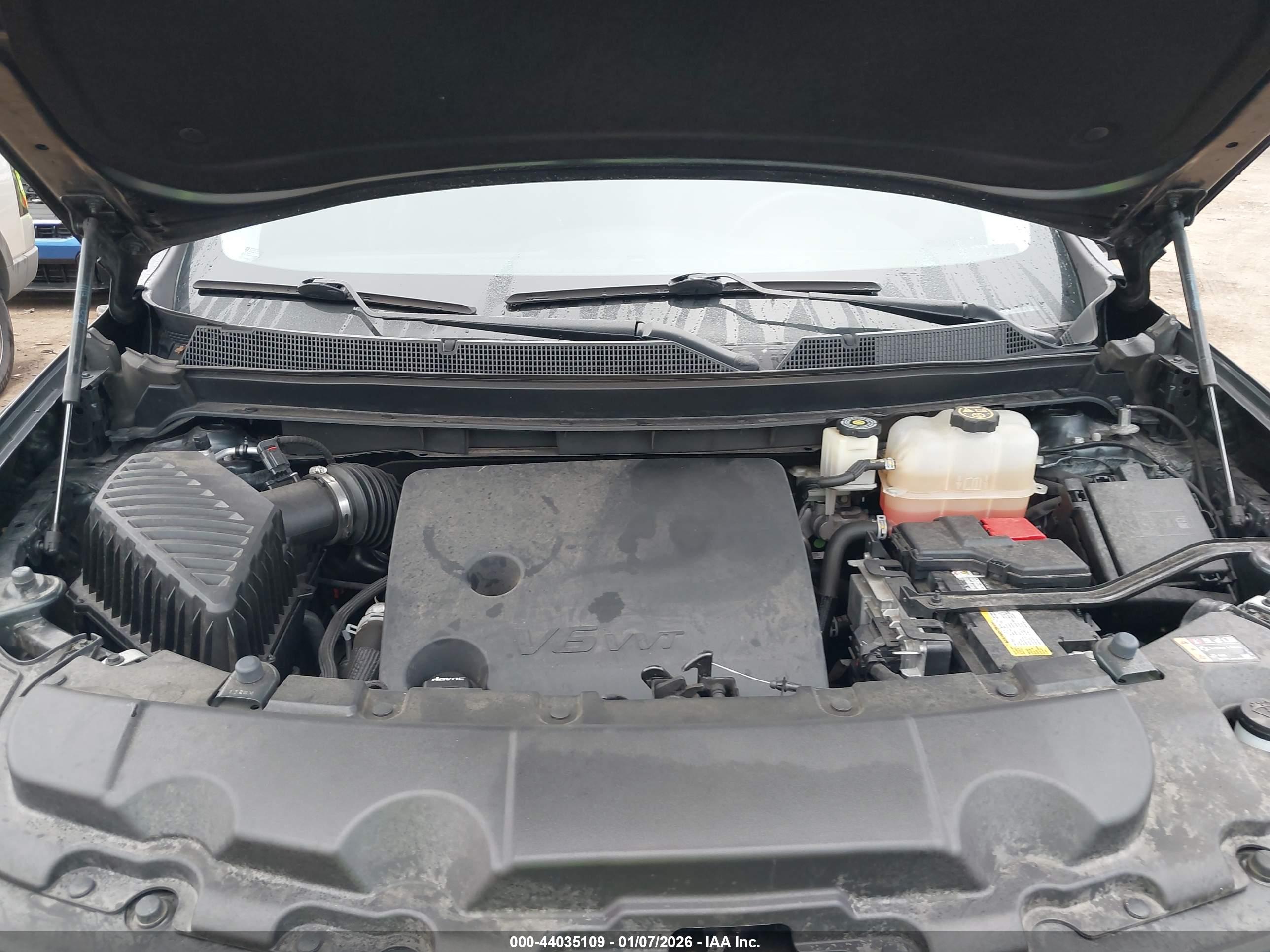 CHEVROLET TRAVERSE image 10
