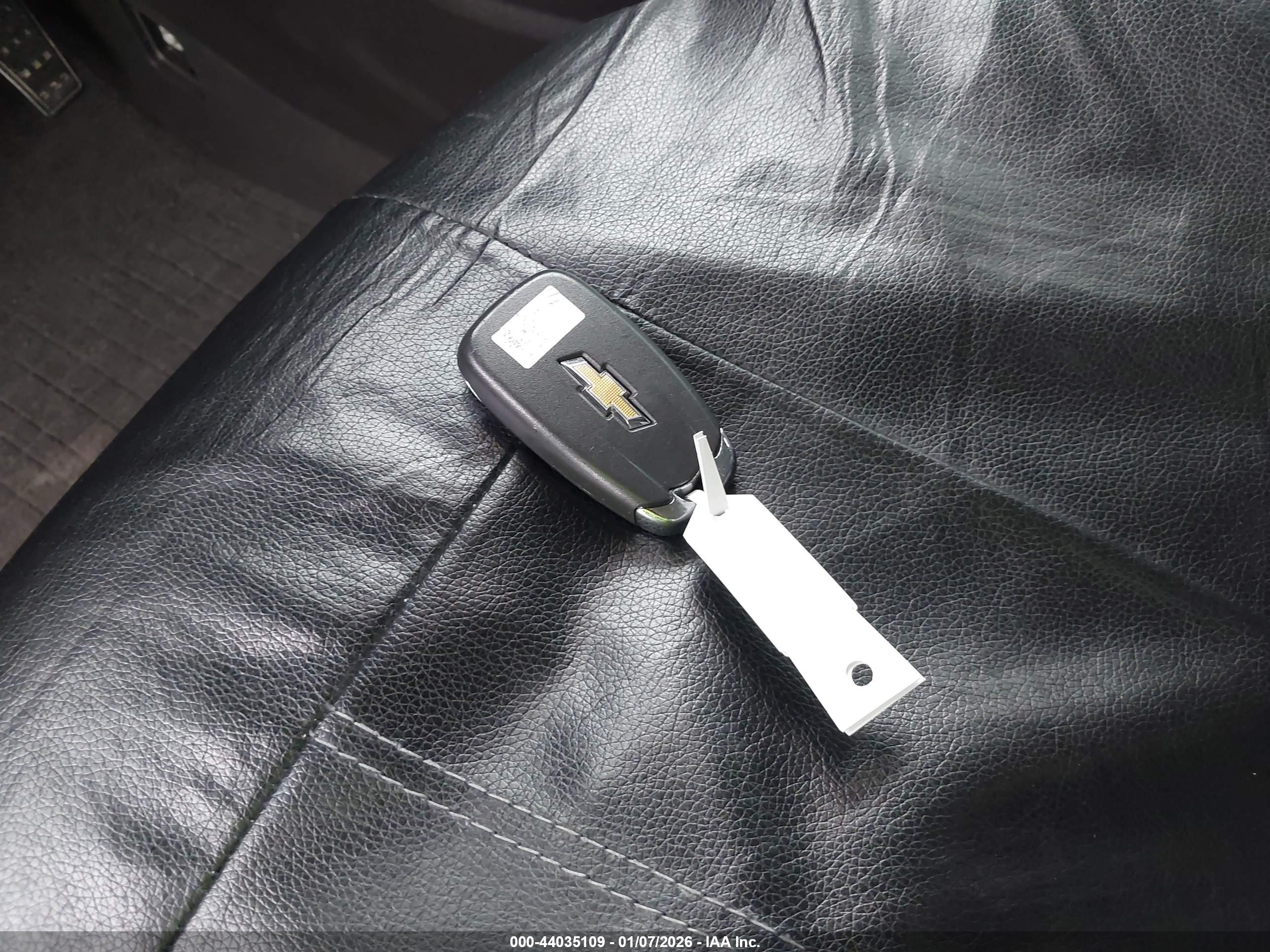 CHEVROLET TRAVERSE image 11