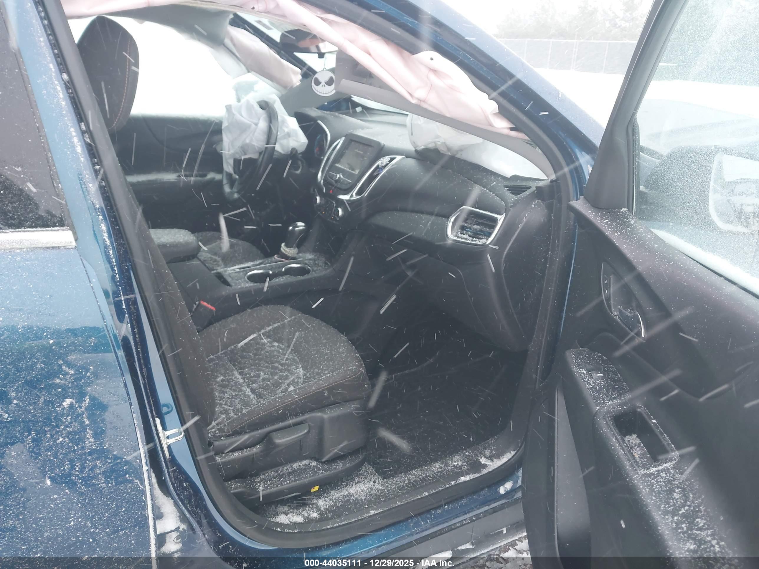 CHEVROLET EQUINOX image 5