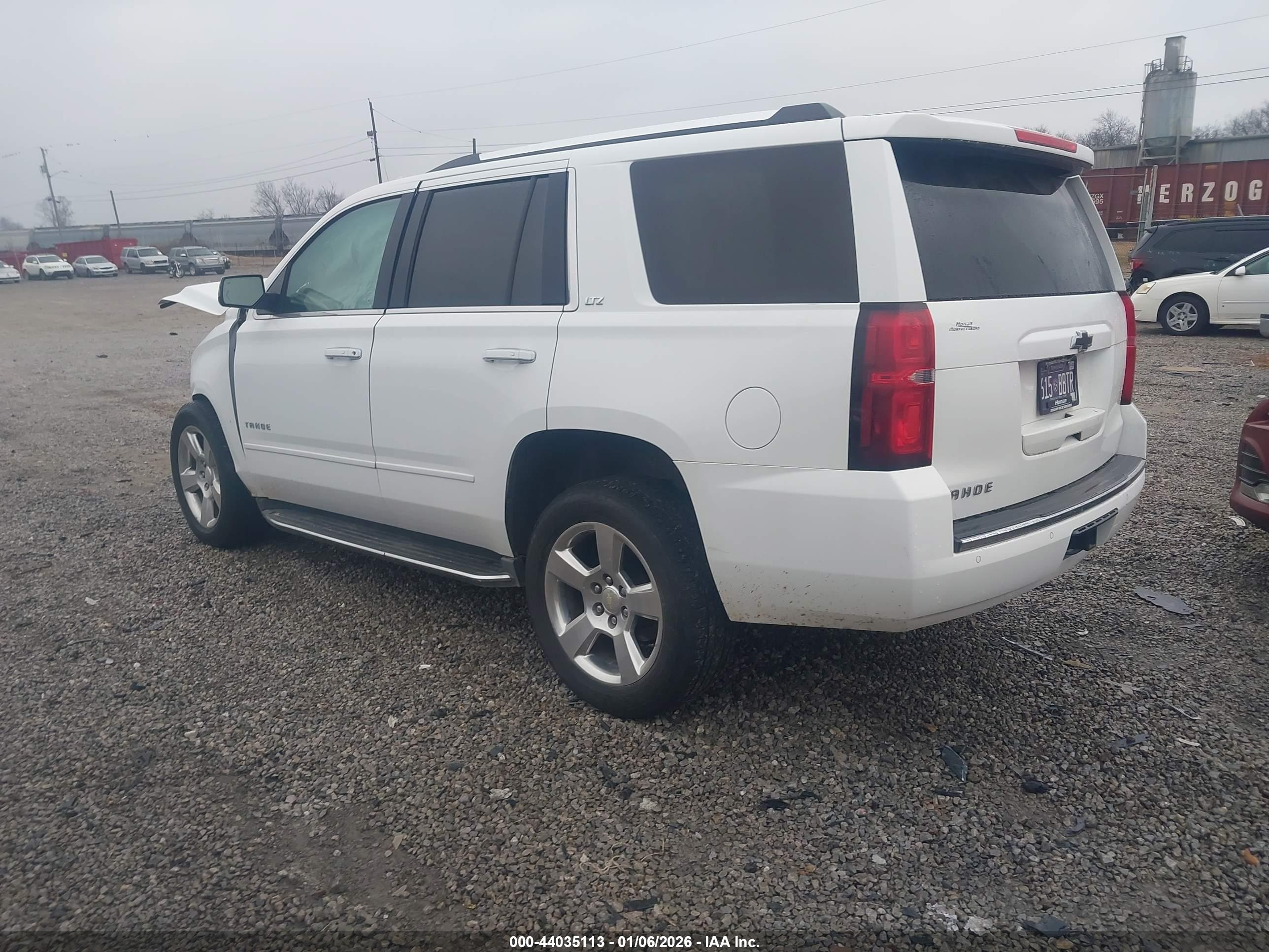 CHEVROLET TAHOE image 3