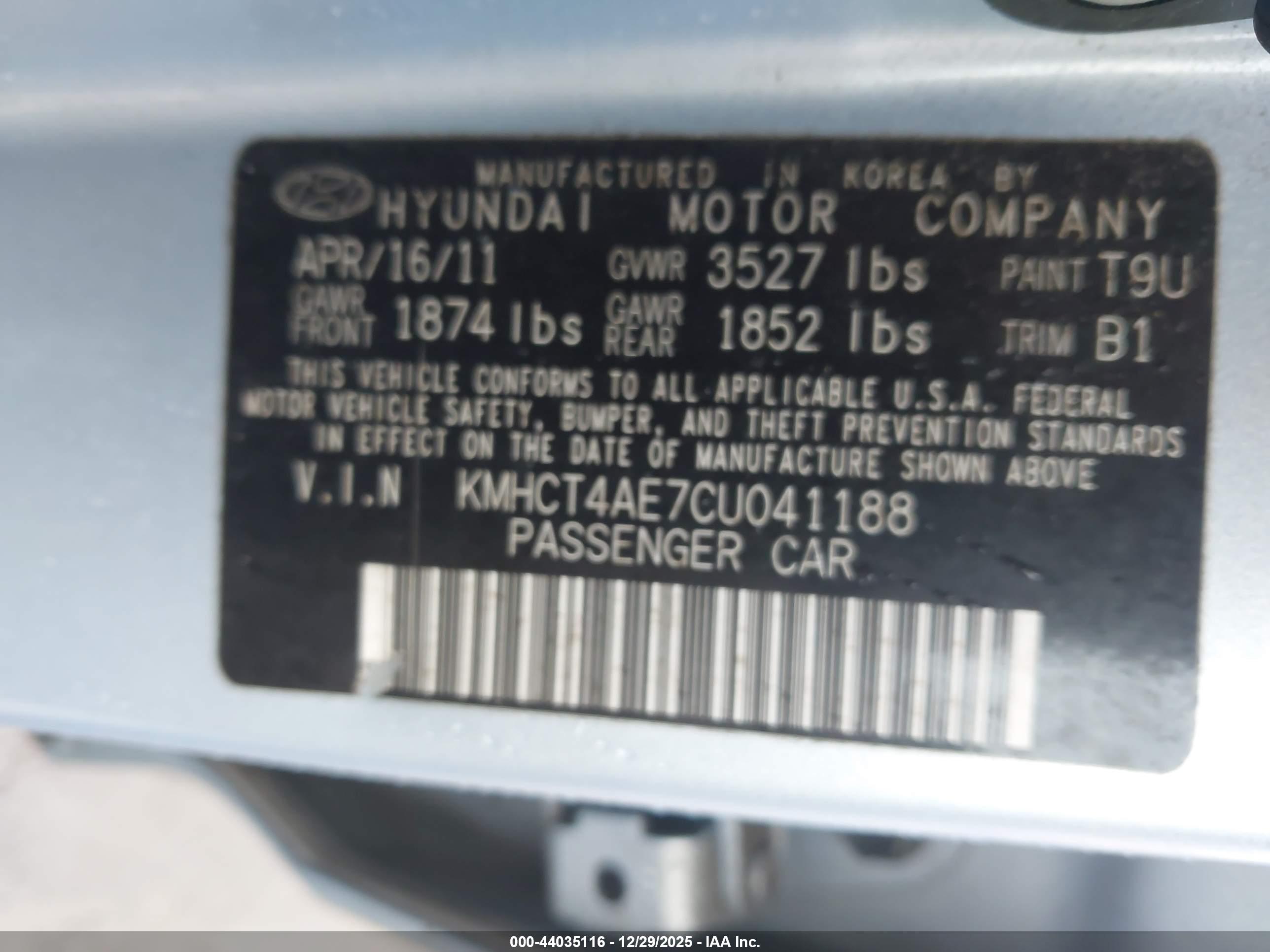 HYUNDAI ACCENT image 9