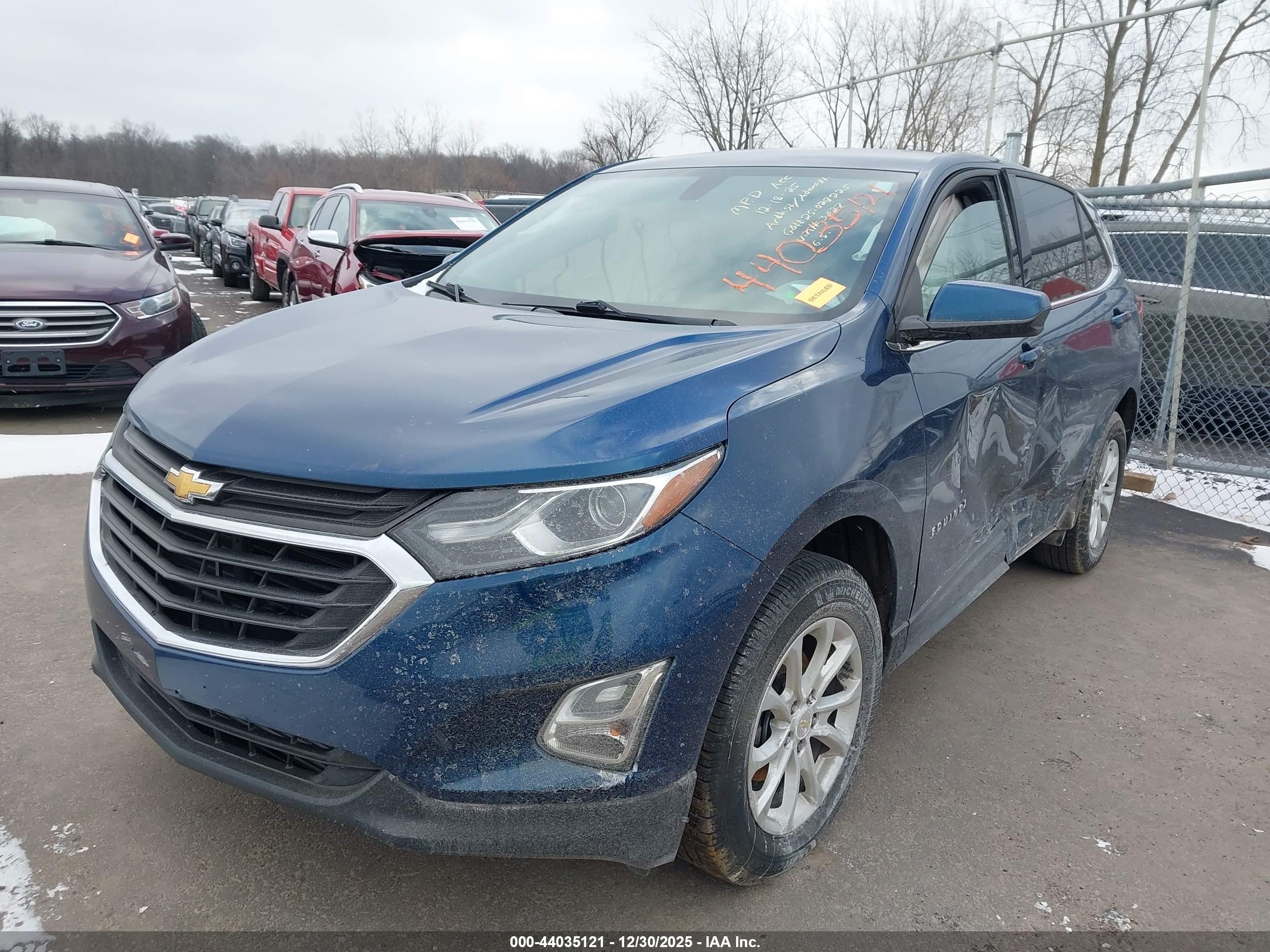 CHEVROLET EQUINOX image 2