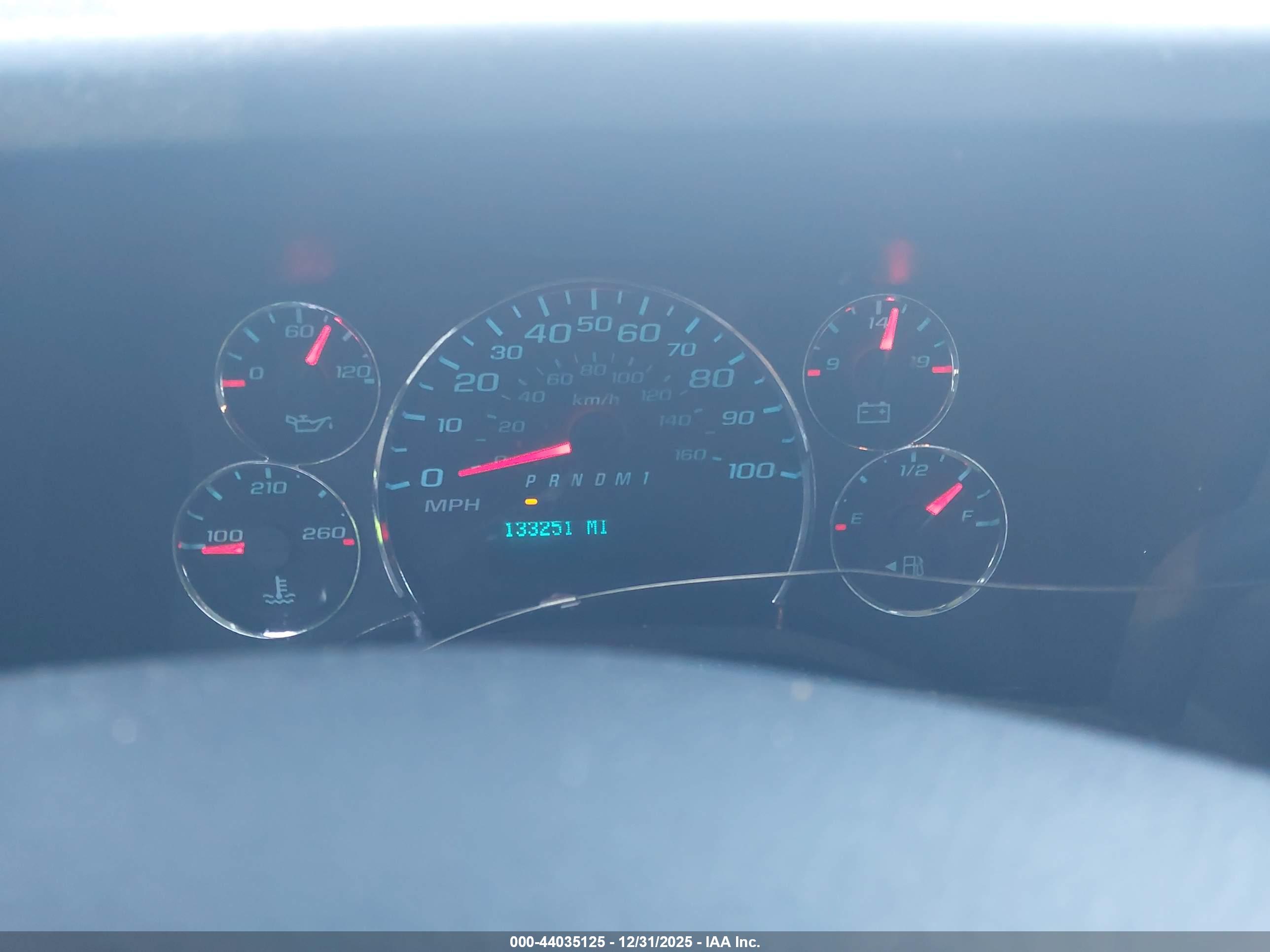 GMC SAVANA image 7