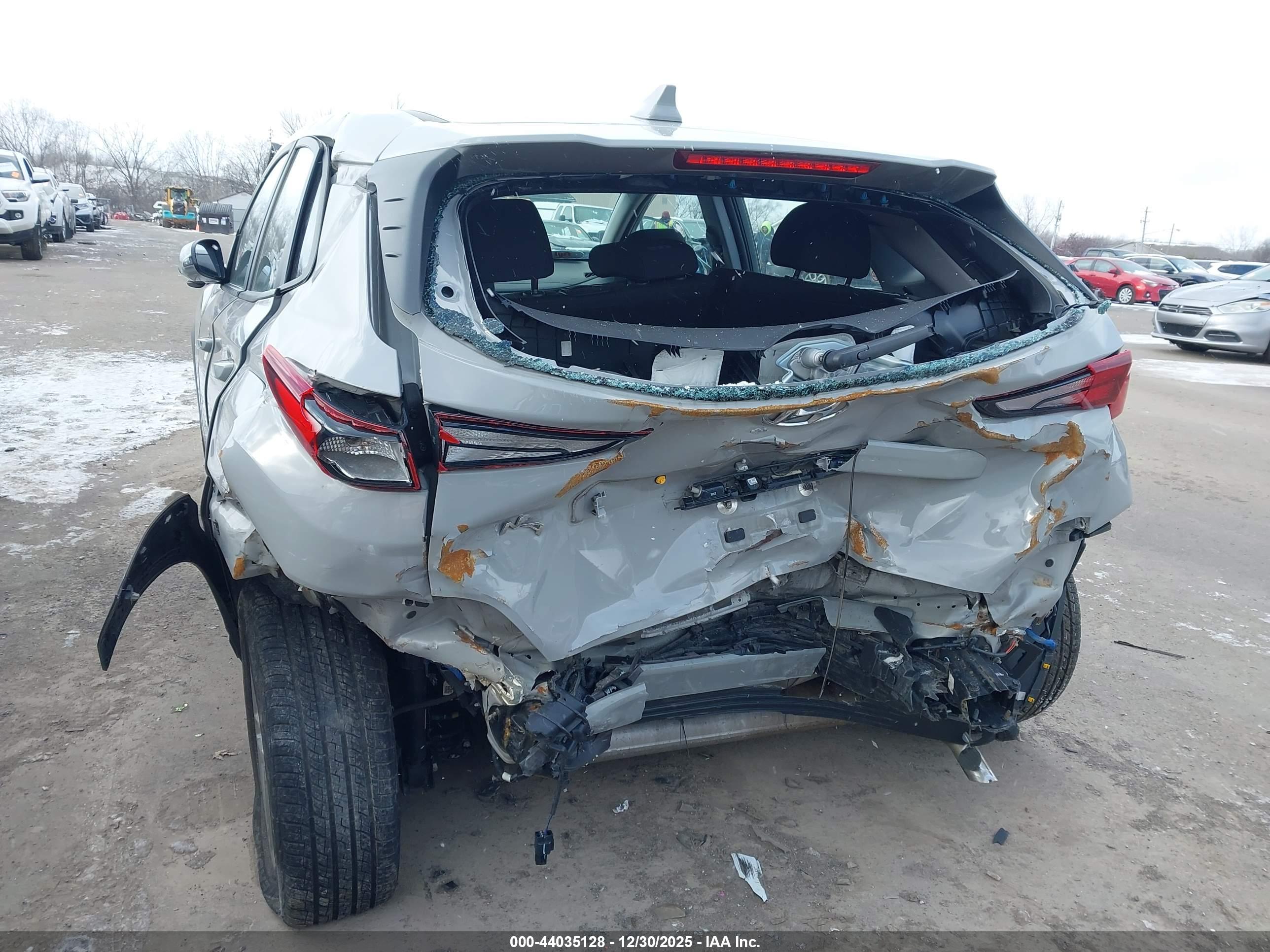 HYUNDAI KONA image 6