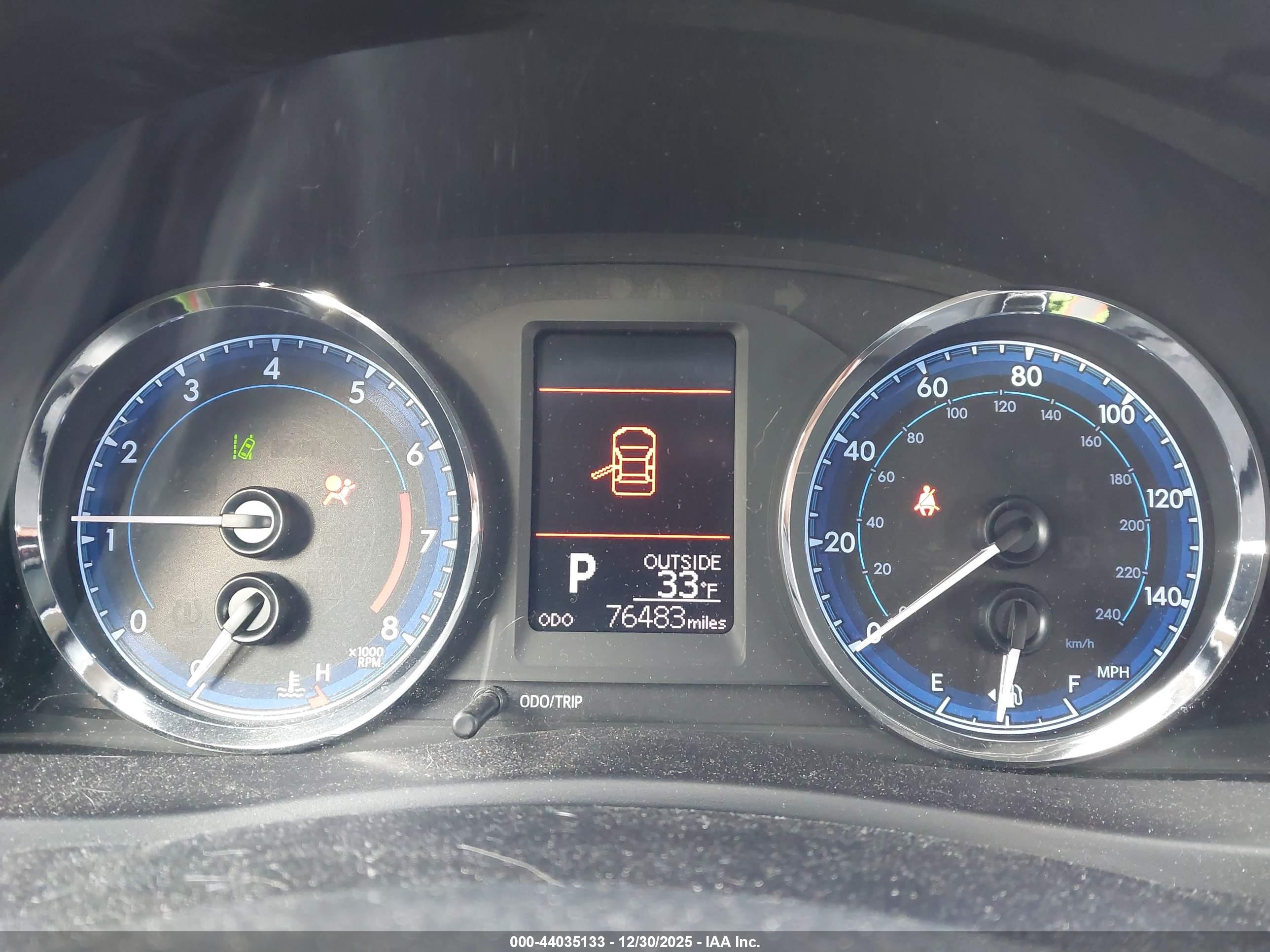 TOYOTA COROLLA image 7