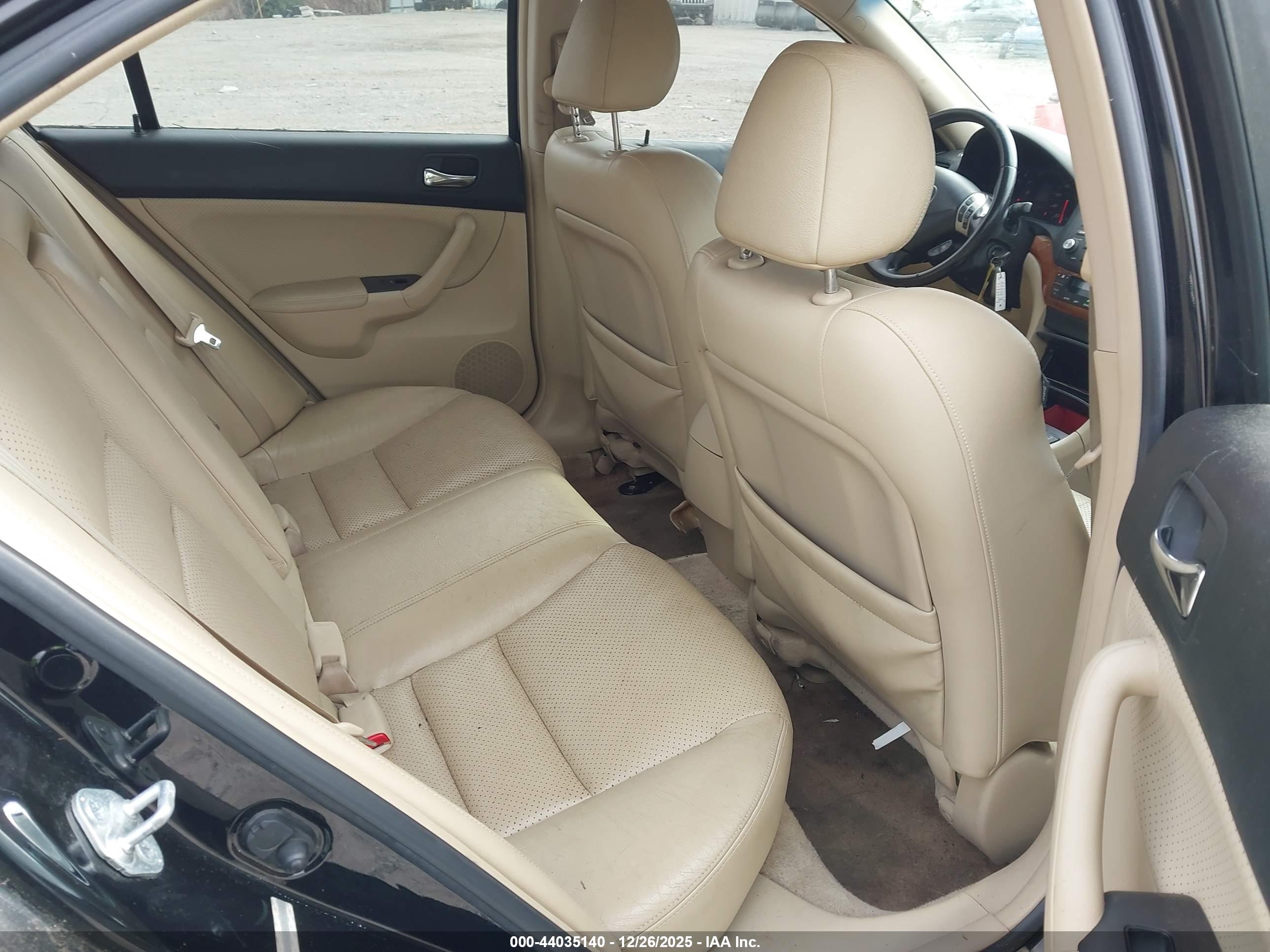 ACURA TSX image 8