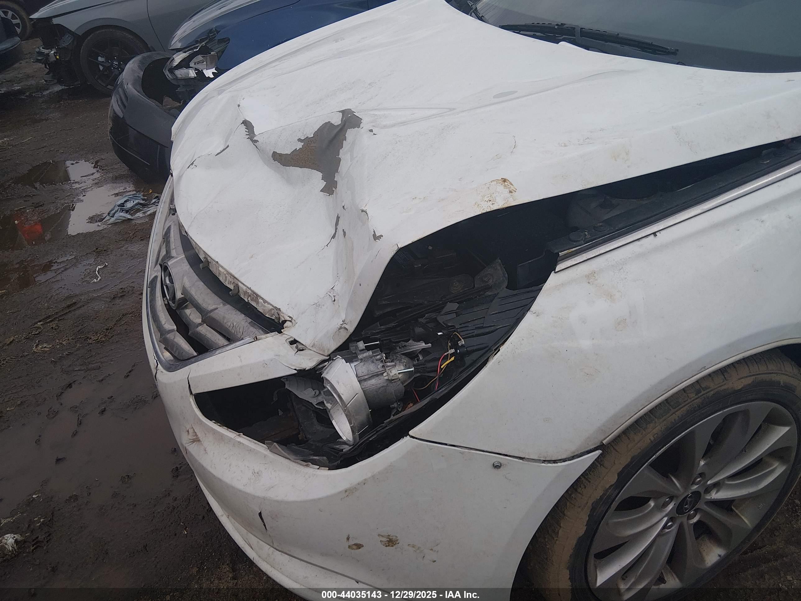 HYUNDAI SONATA image 6