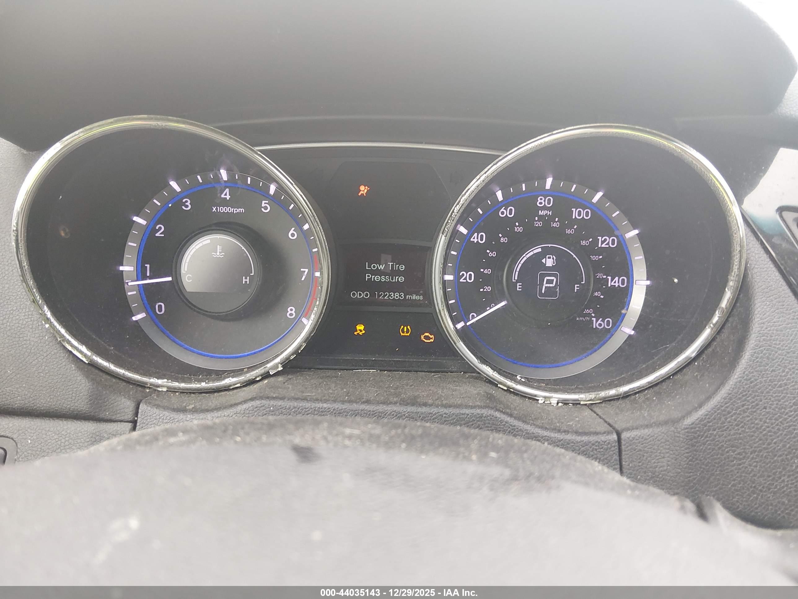 HYUNDAI SONATA image 7