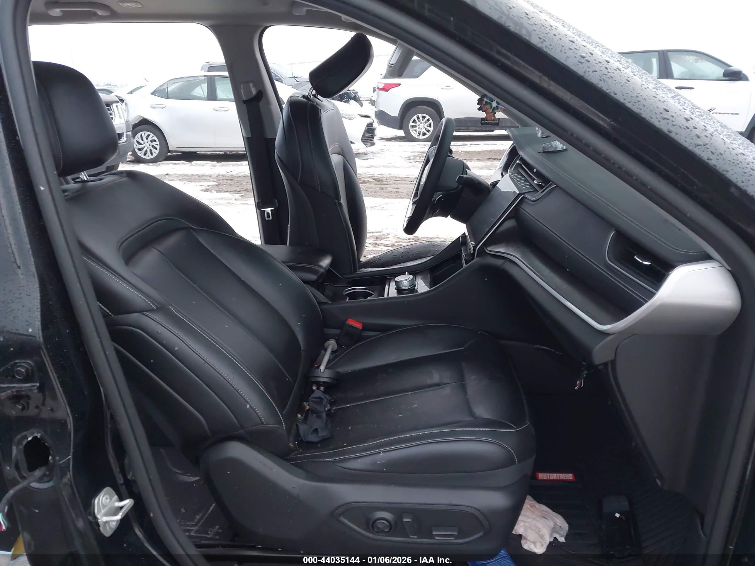 JEEP GRAND image 5
