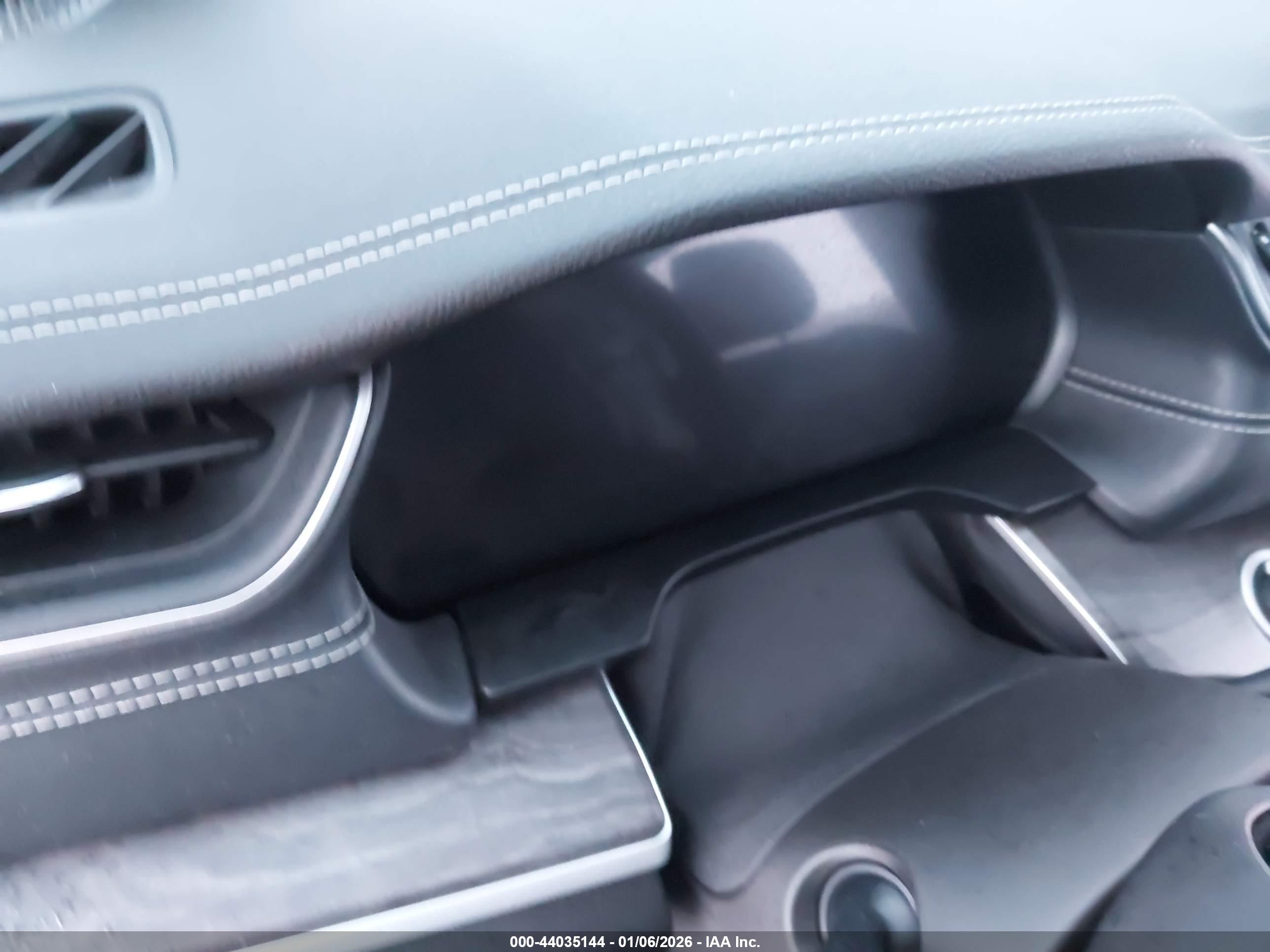 JEEP GRAND image 7