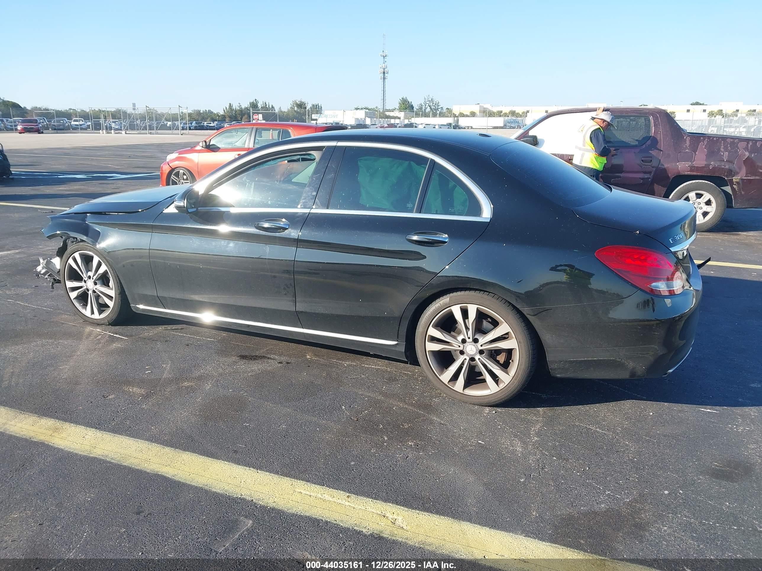 MERCEDES-BENZ C image 3