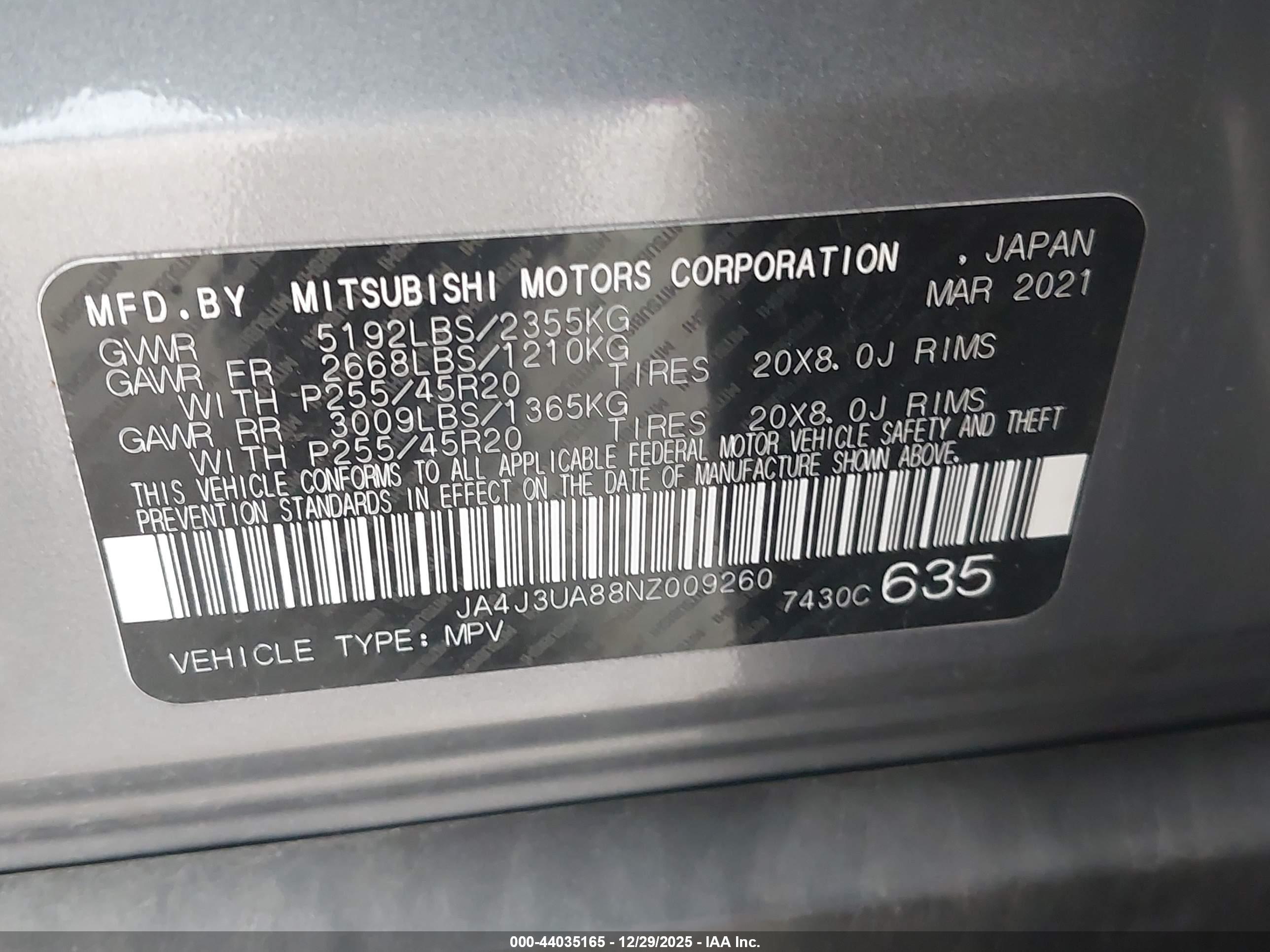 MITSUBISHI OUTLANDER image 9
