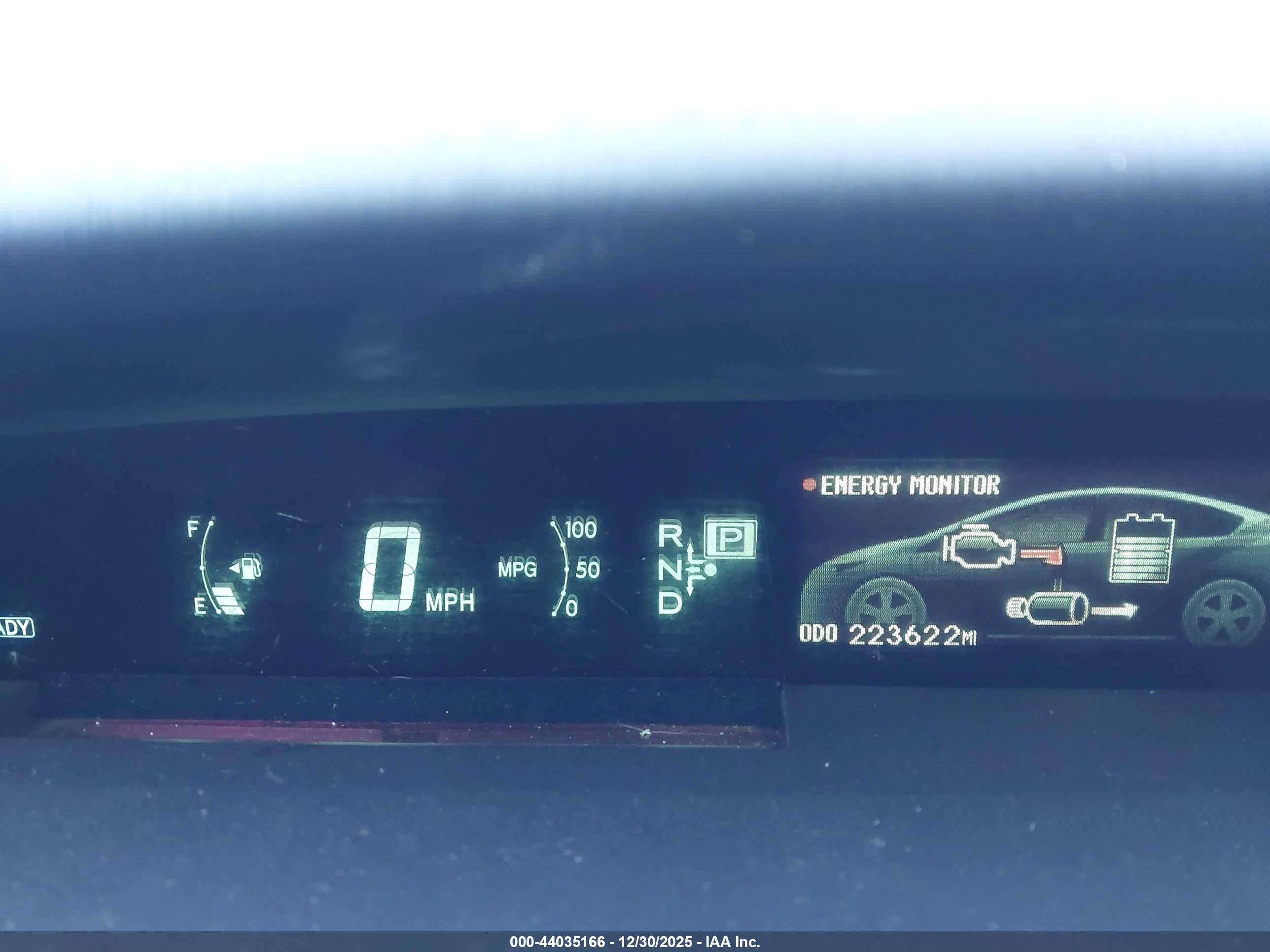 TOYOTA PRIUS image 7
