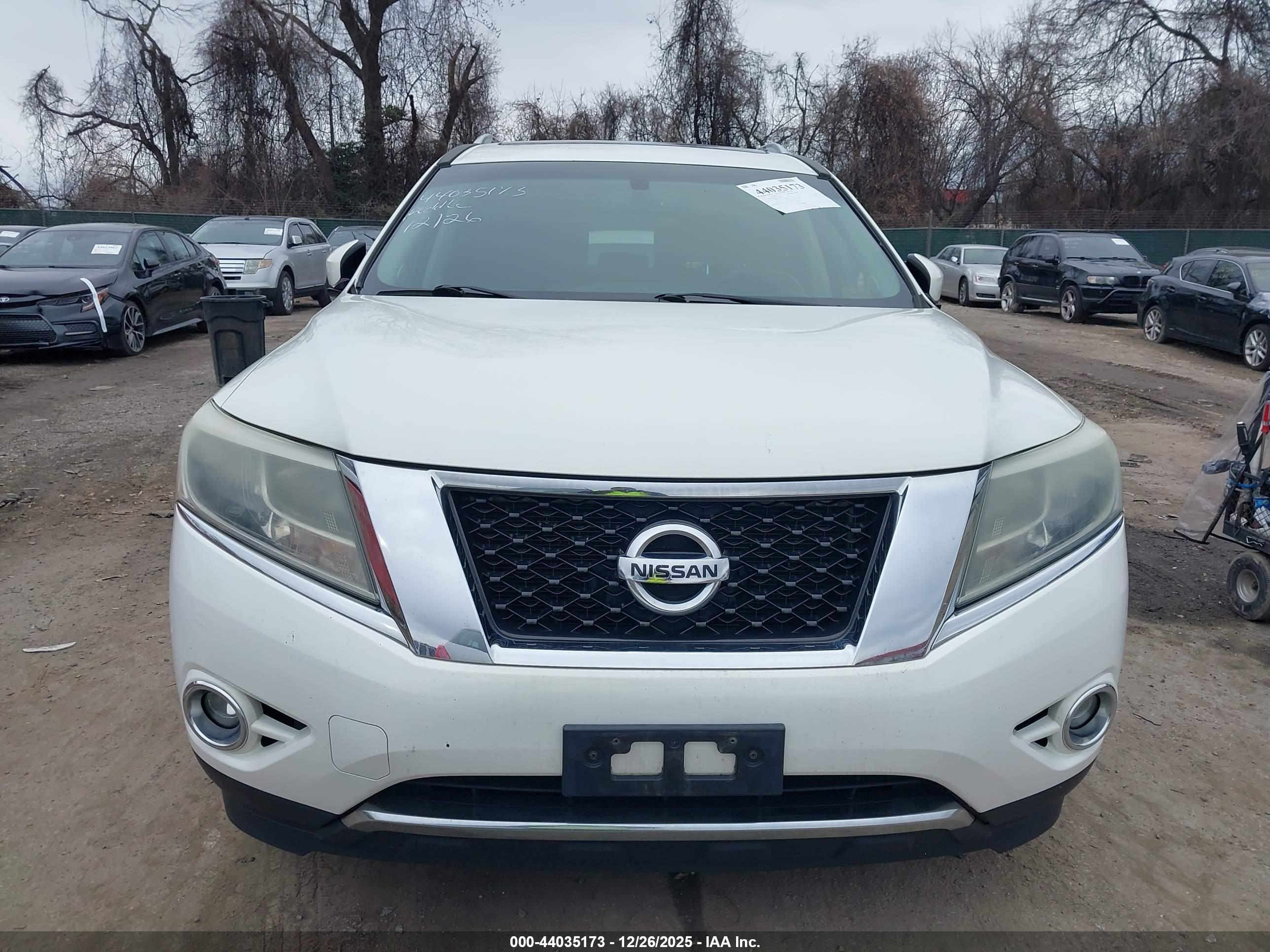 NISSAN PATHFINDER image 6