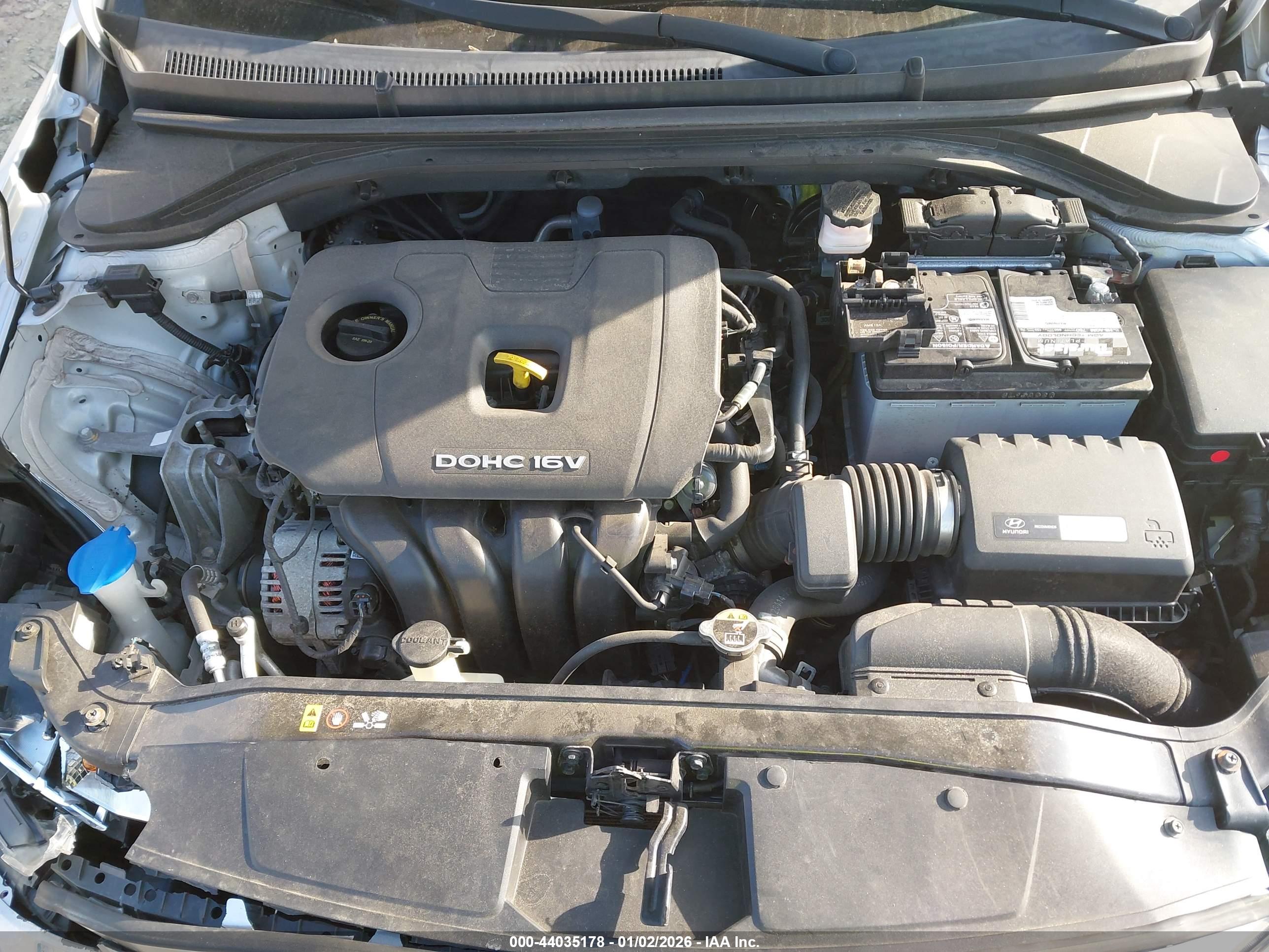 HYUNDAI ELANTRA image 10