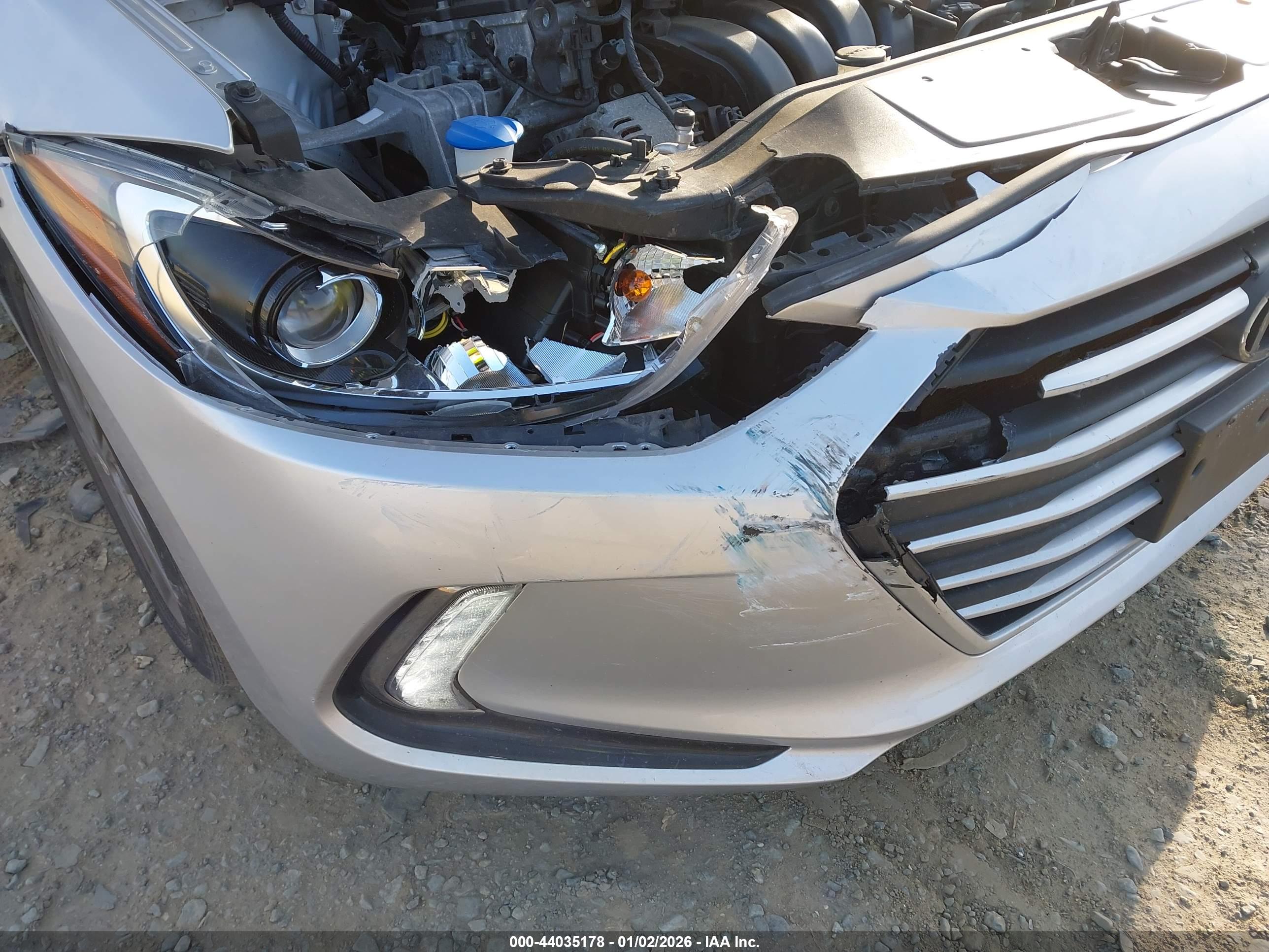 HYUNDAI ELANTRA image 6