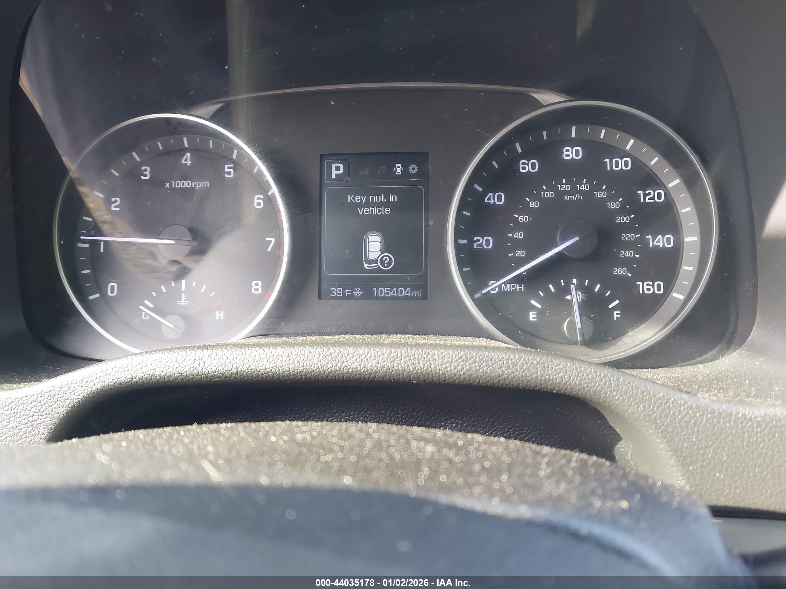 HYUNDAI ELANTRA image 7