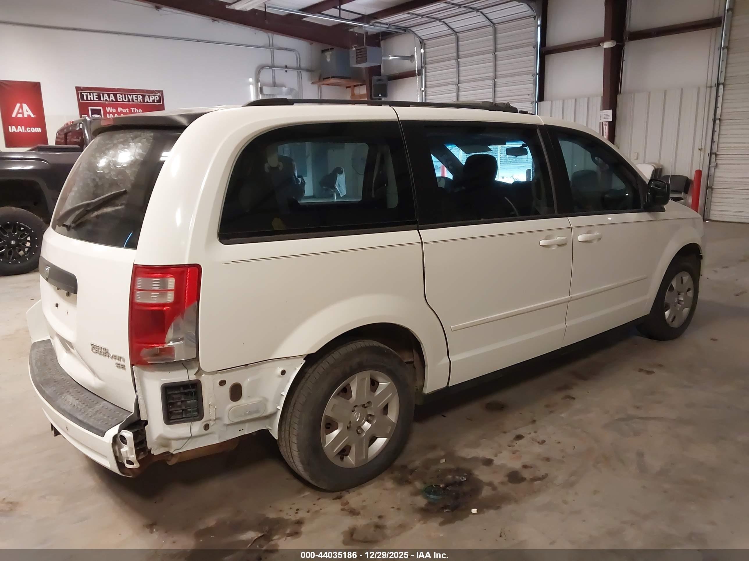 DODGE GRAND image 4