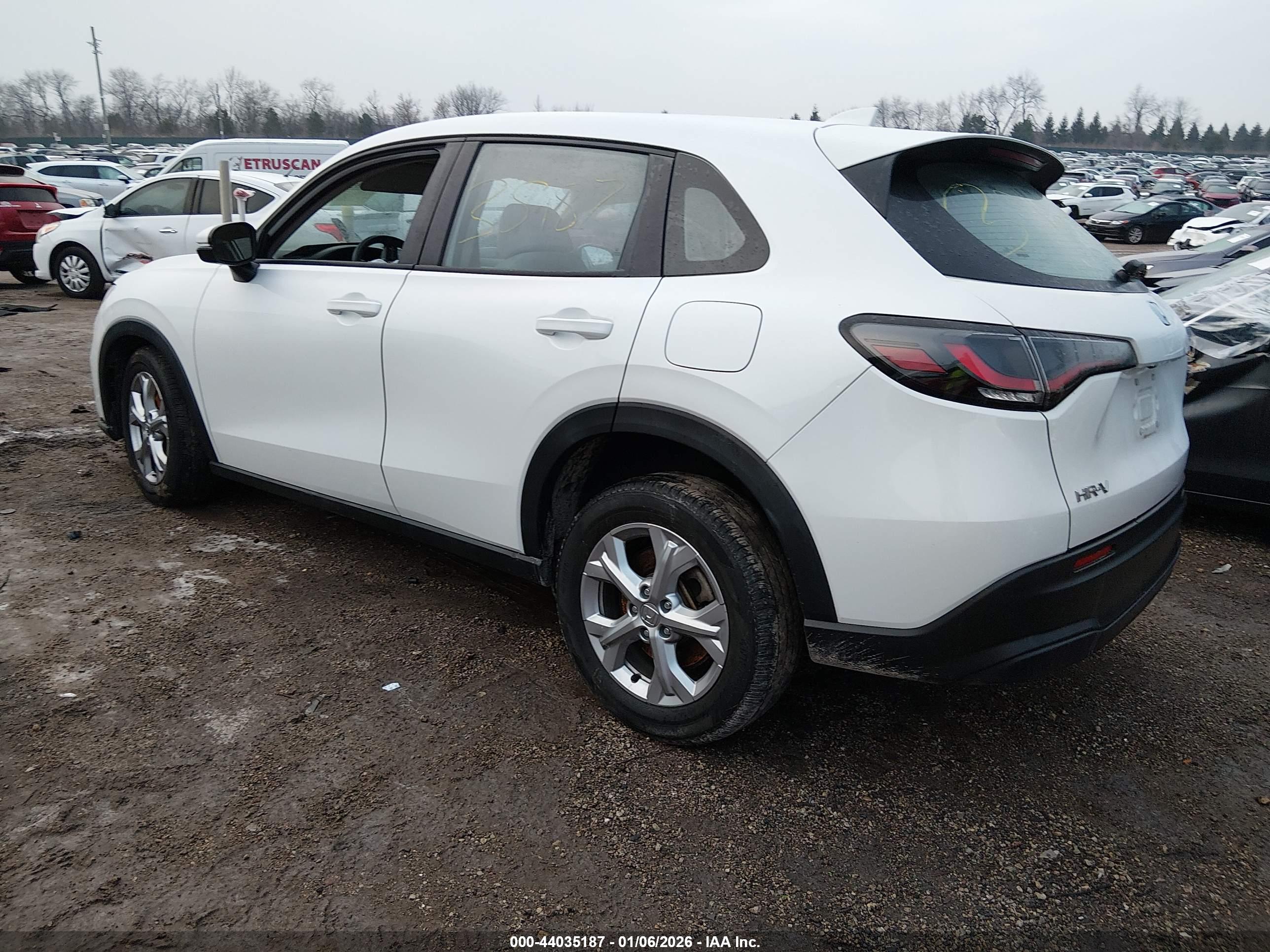 HONDA HR-V image 3
