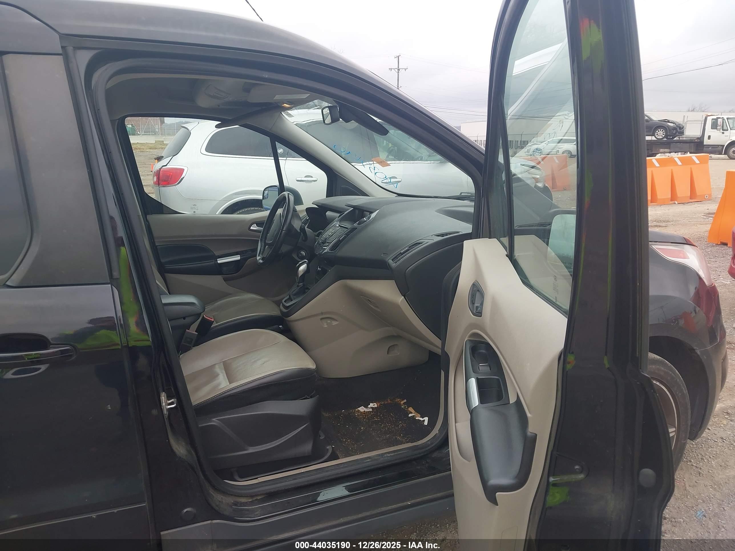FORD TRANSIT image 5