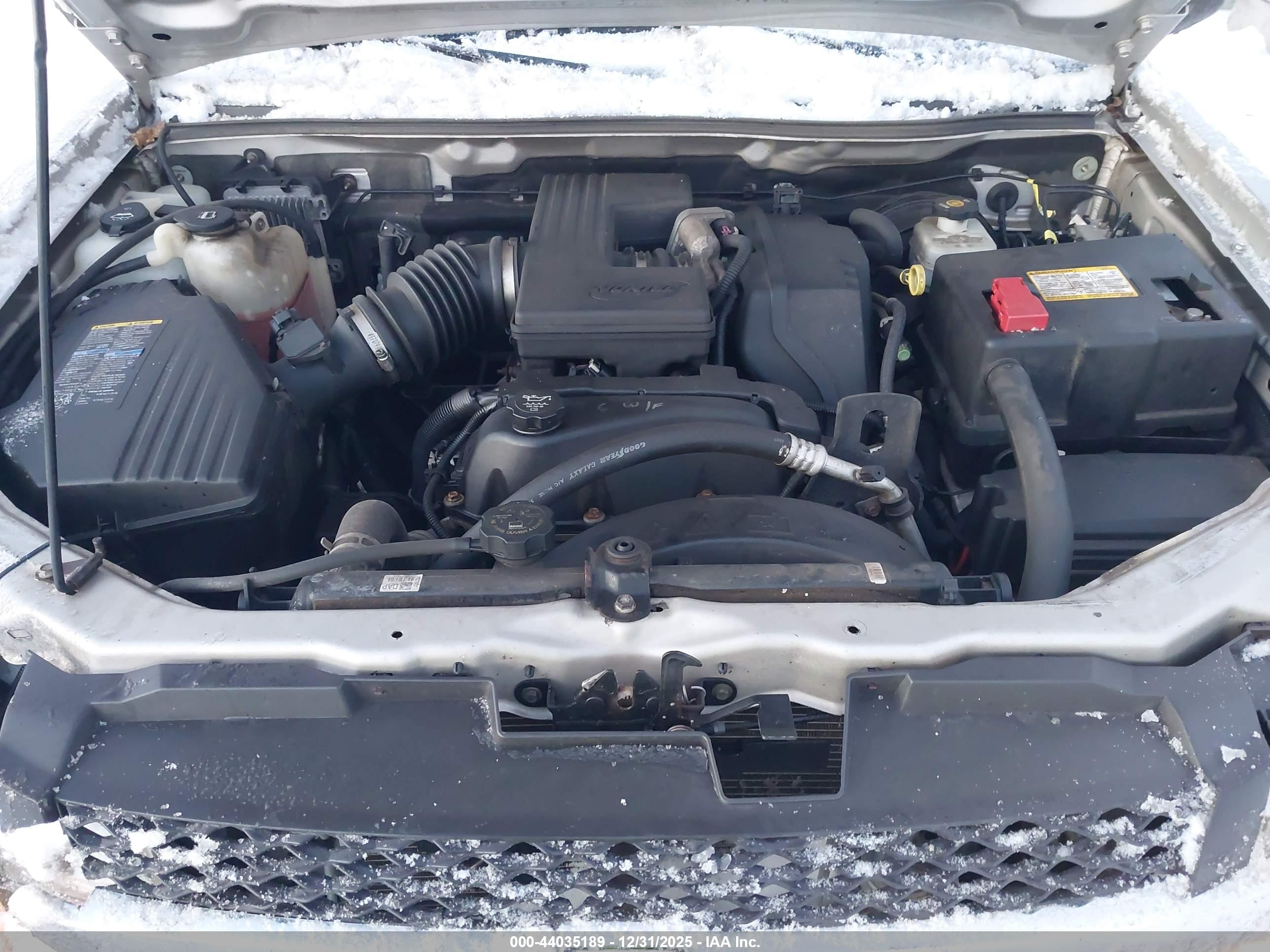 CHEVROLET COLORADO image 10