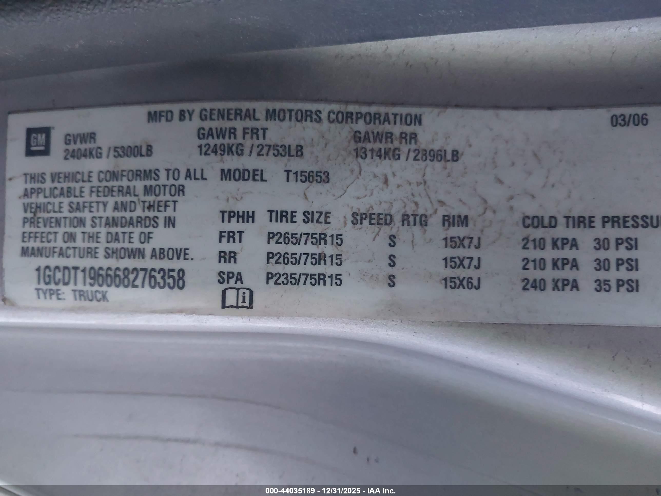 CHEVROLET COLORADO image 9