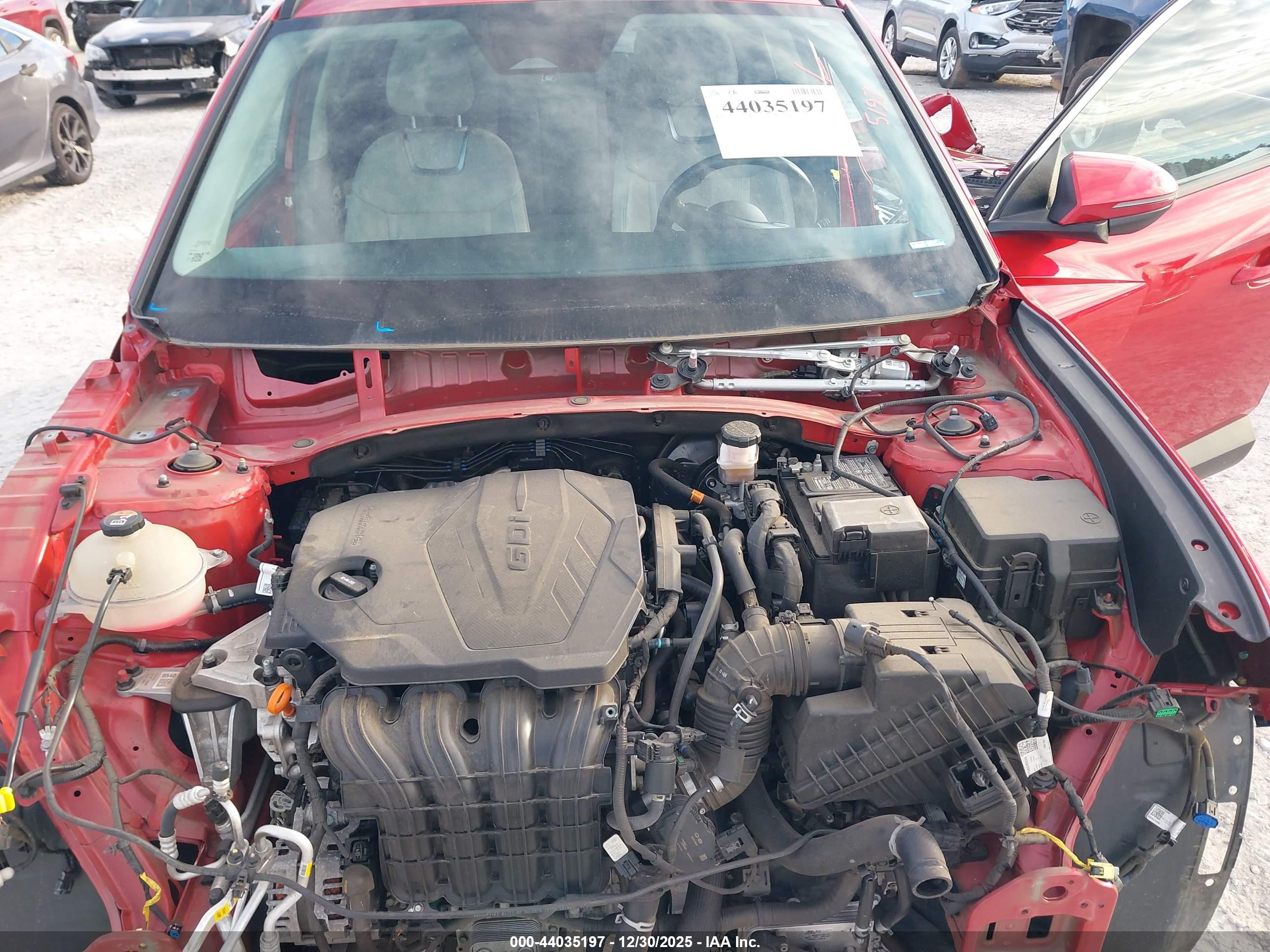 HYUNDAI TUCSON image 10