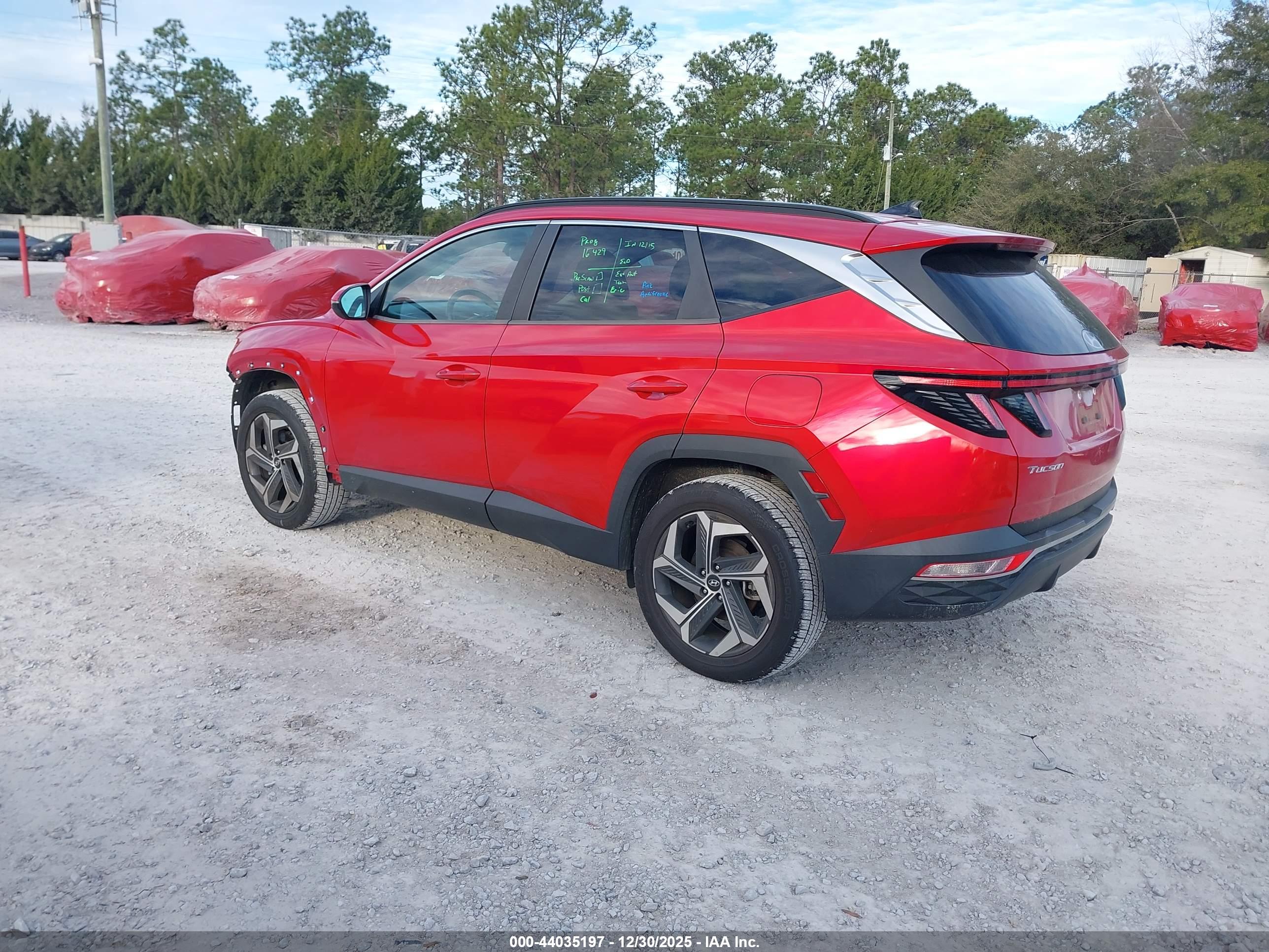 HYUNDAI TUCSON image 3
