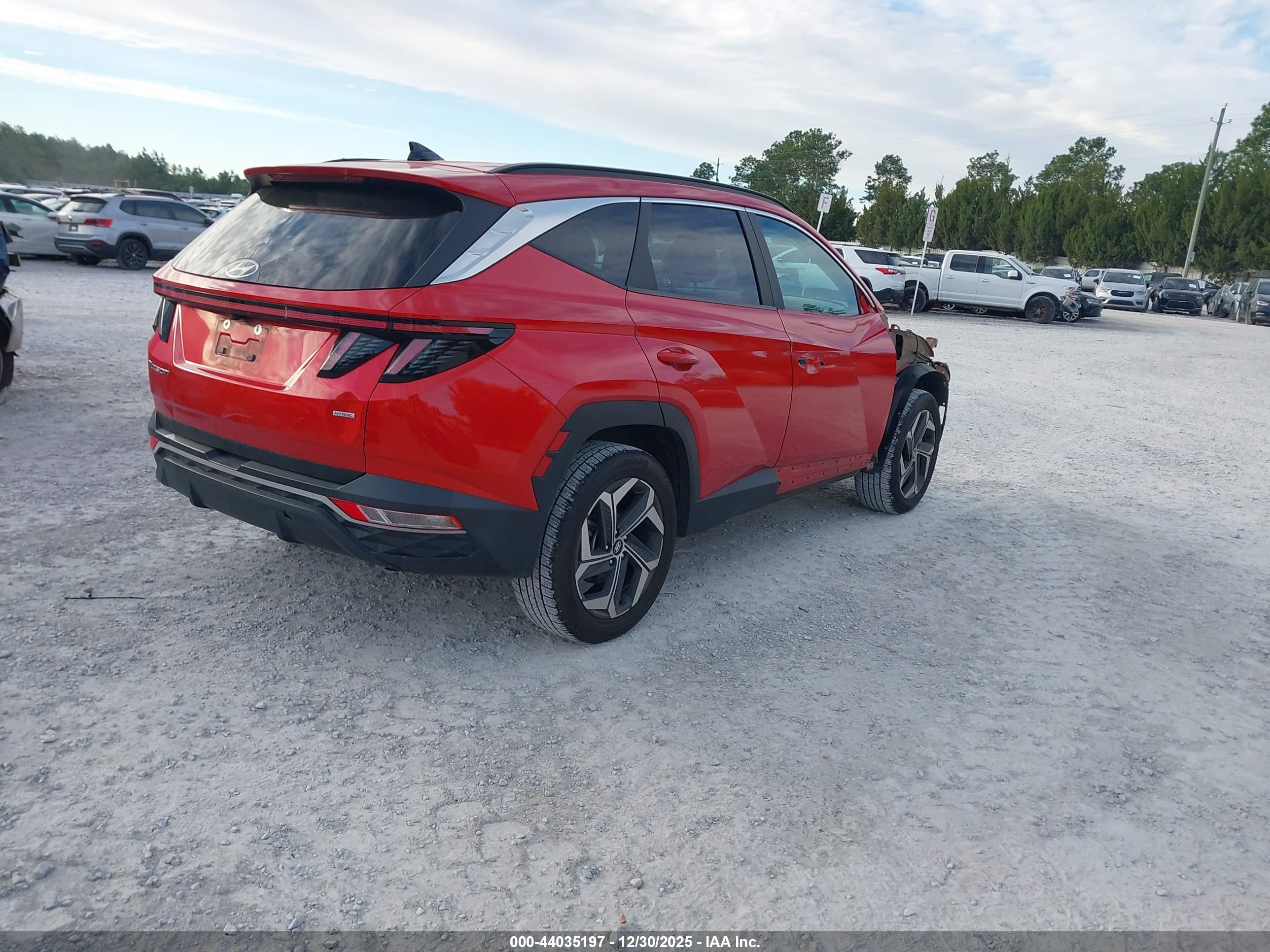 HYUNDAI TUCSON image 4